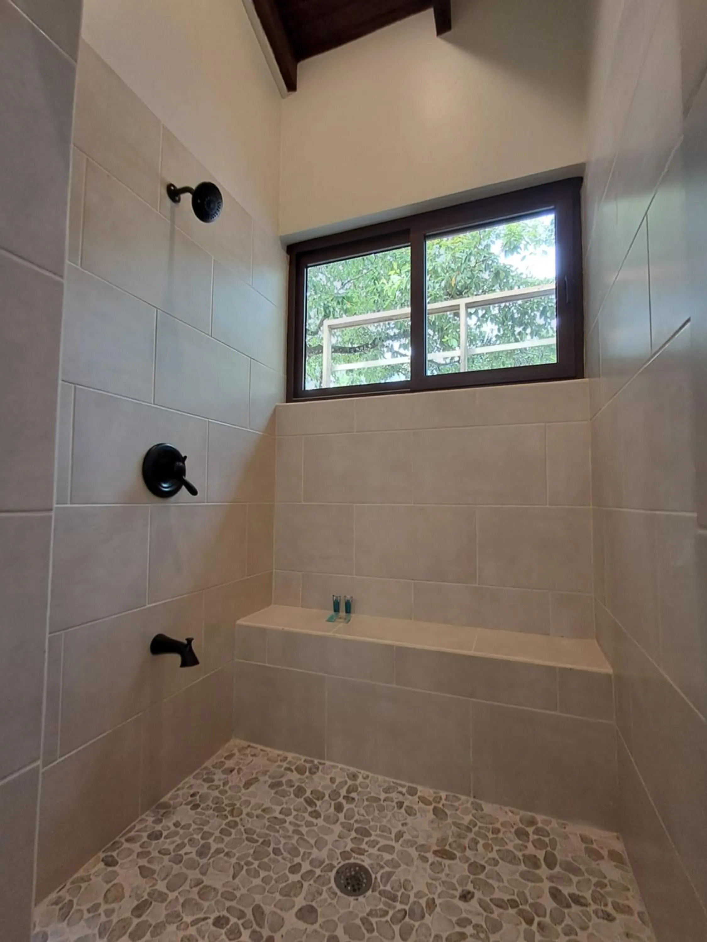 Shower in Ceiba Beach Resort