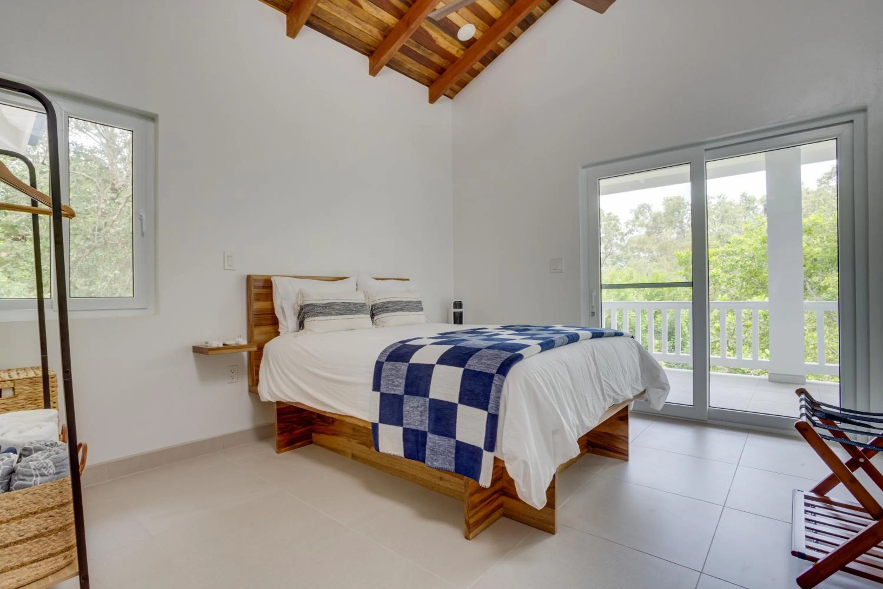 Bed in Ceiba Beach Resort