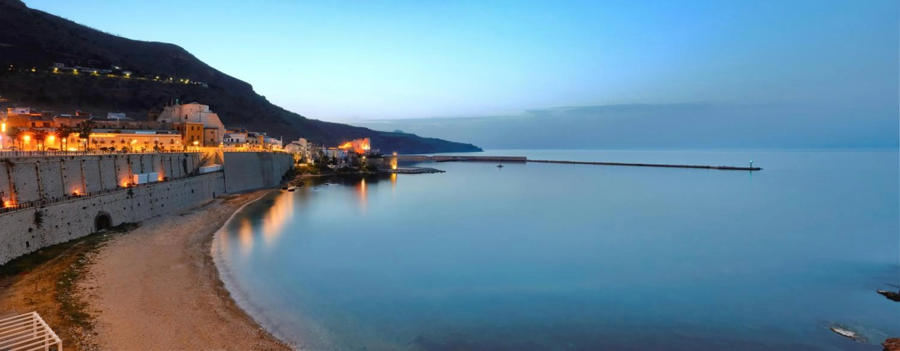 Natural landscape in Hotel Al Madarig