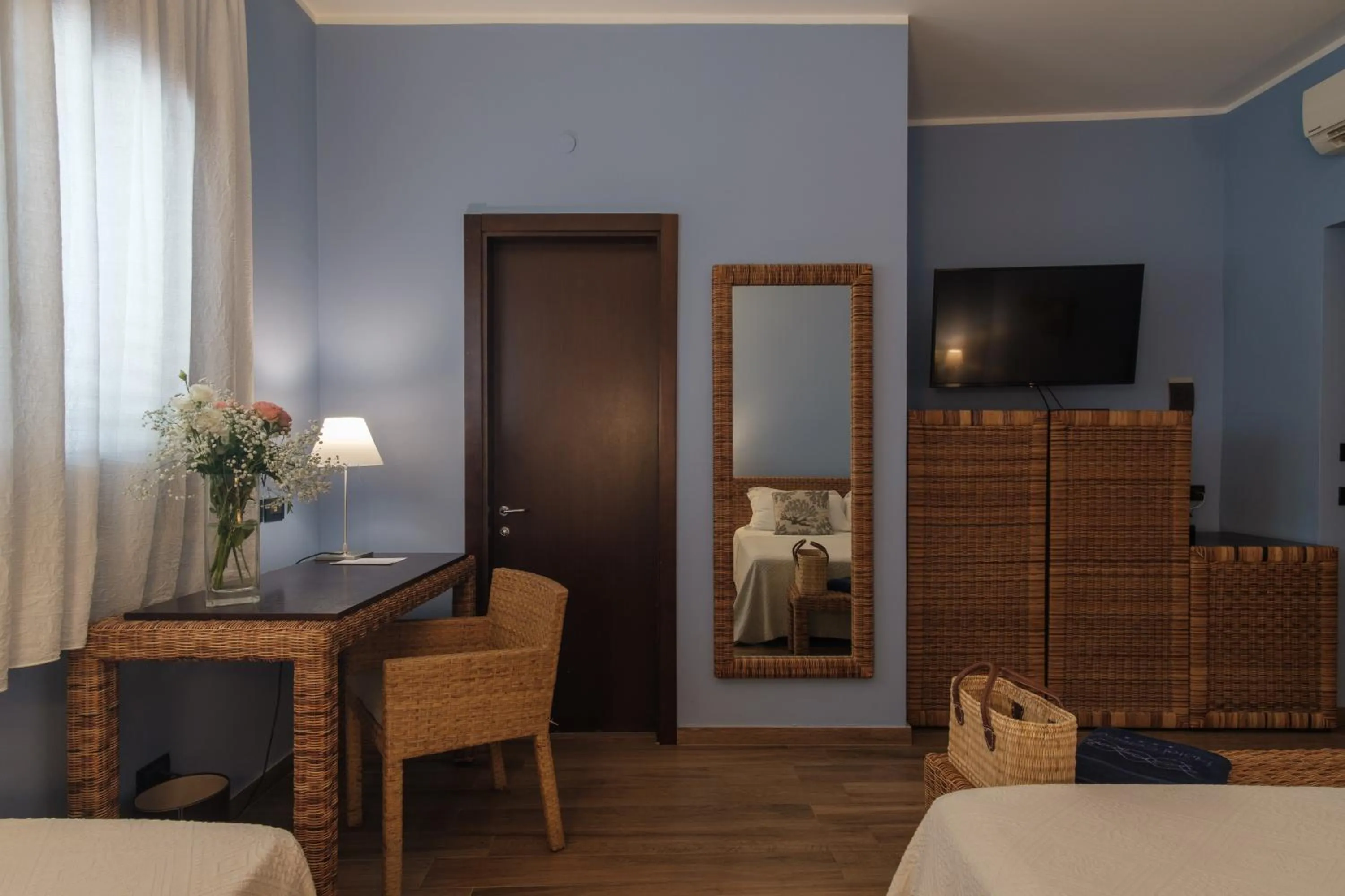 TV and multimedia in Hotel Cetarium