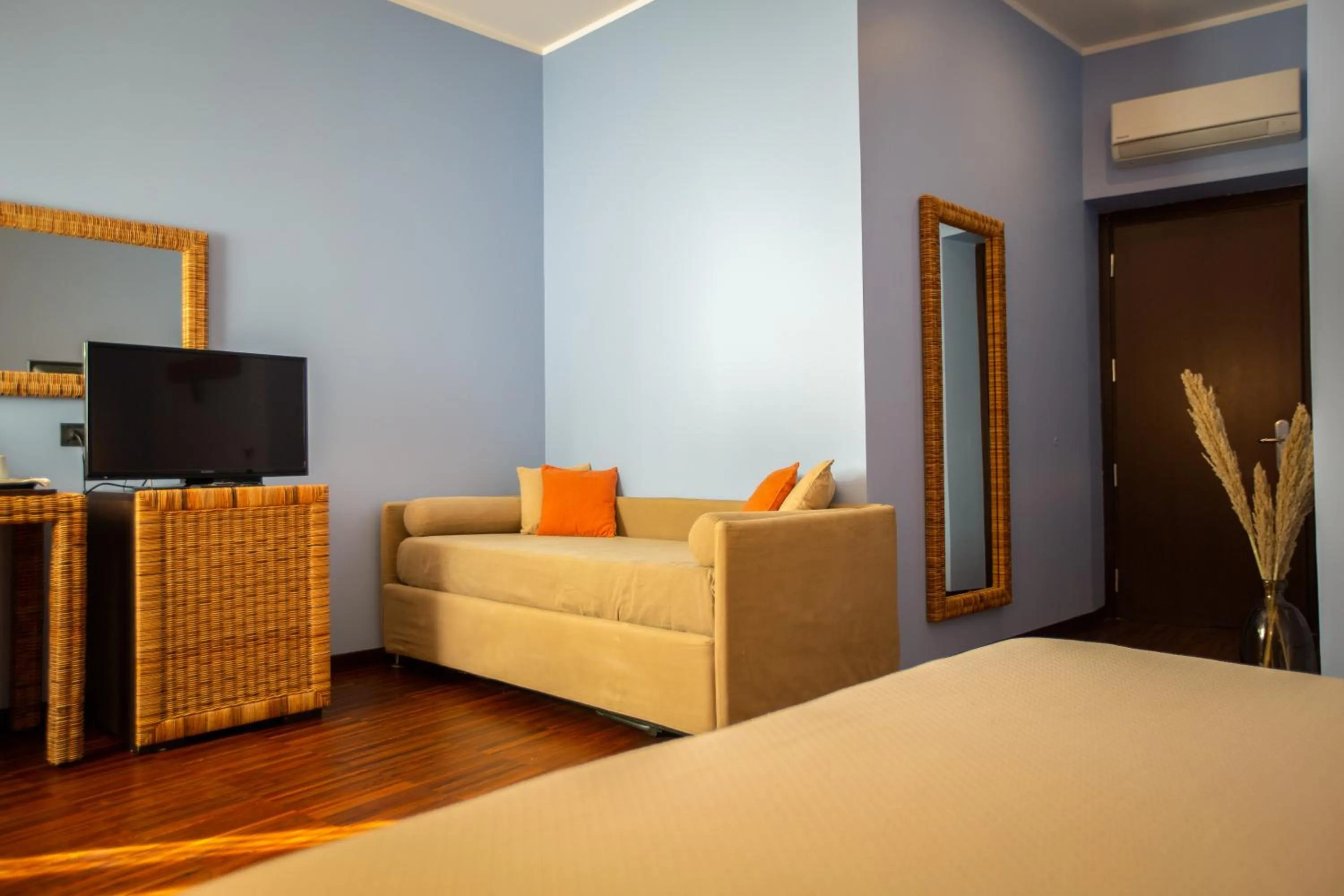 Photo of the whole room, Bed in Hotel Cetarium