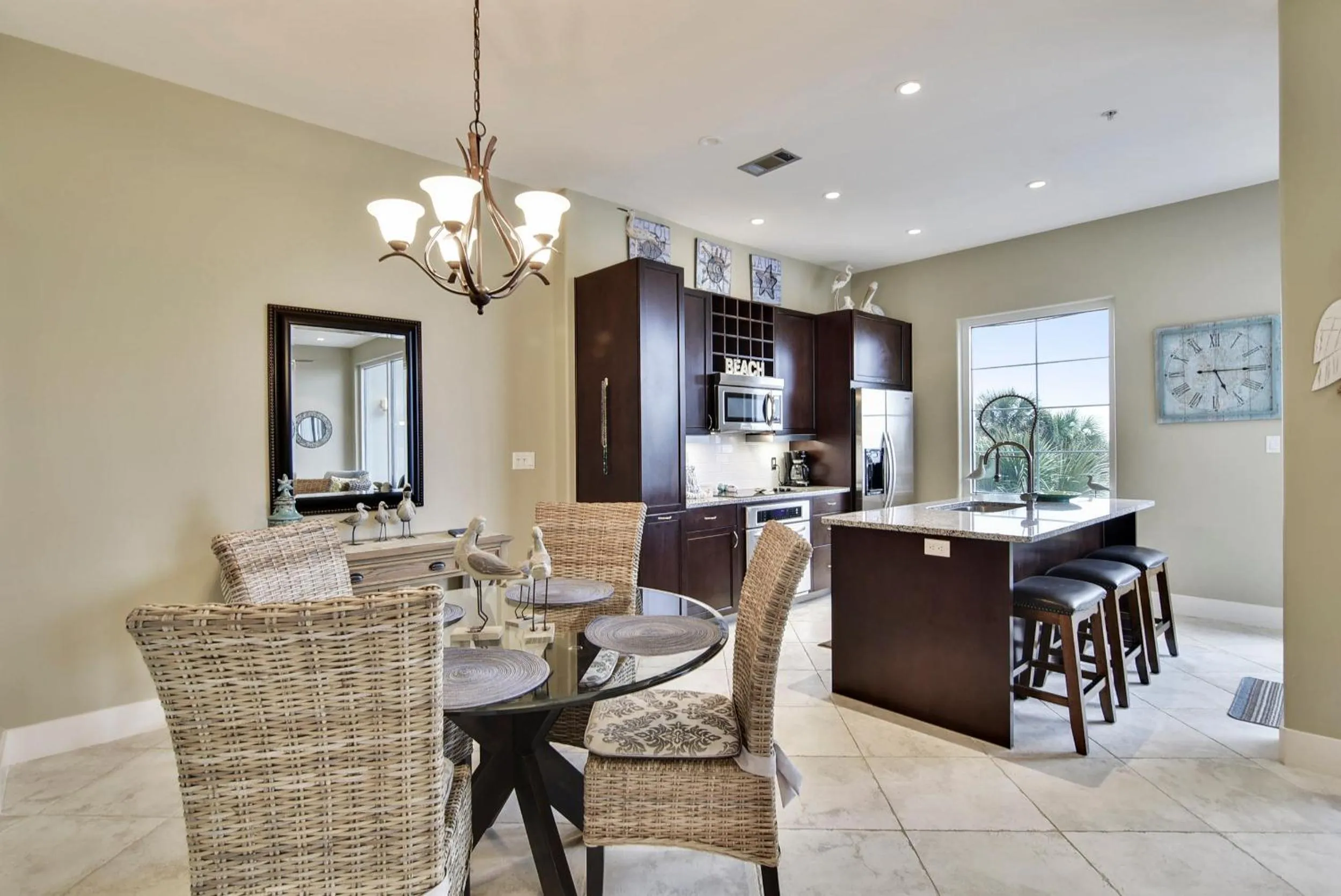 Property building in Diamond Beach 304-Sapphire