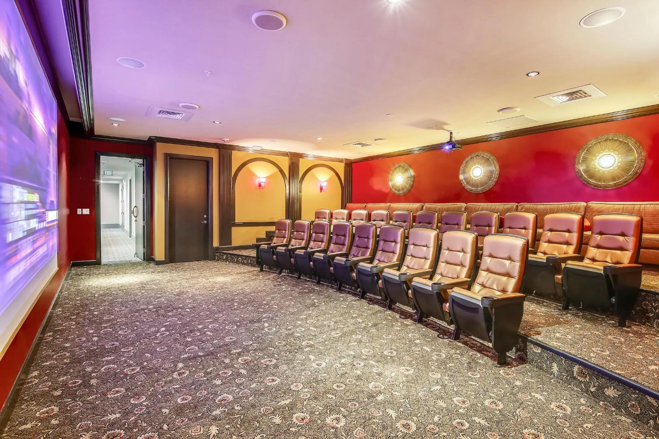 Property building in Diamond Beach 304-Sapphire