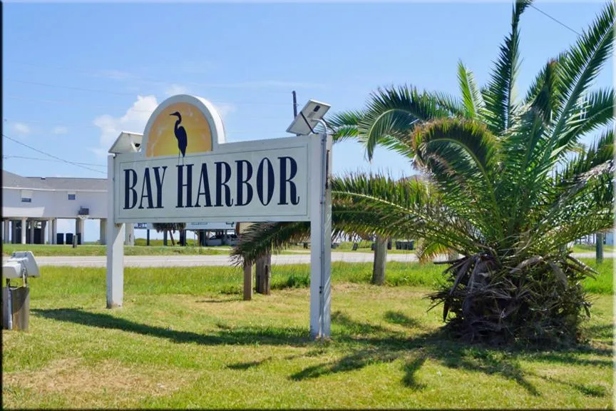 Property building in Bahia Azul Sunset