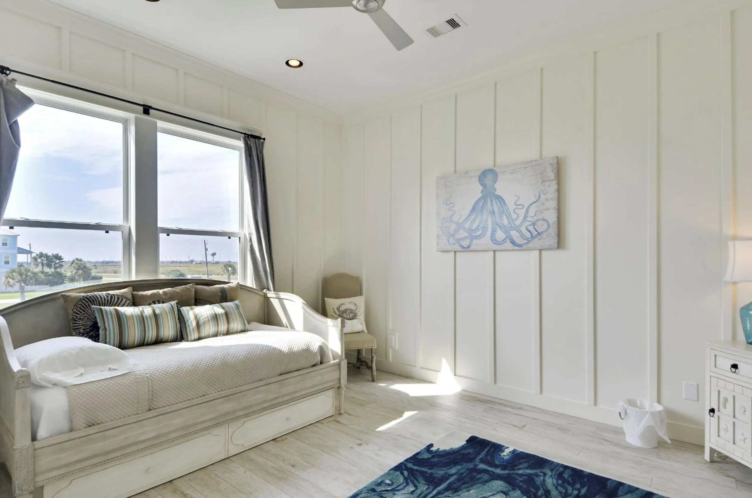 Bedroom, Bed in Beachside Haven