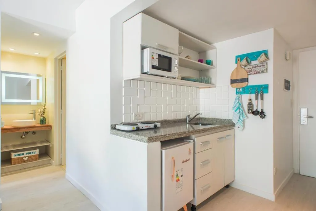 Kitchen or kitchenette in Soho Point Central