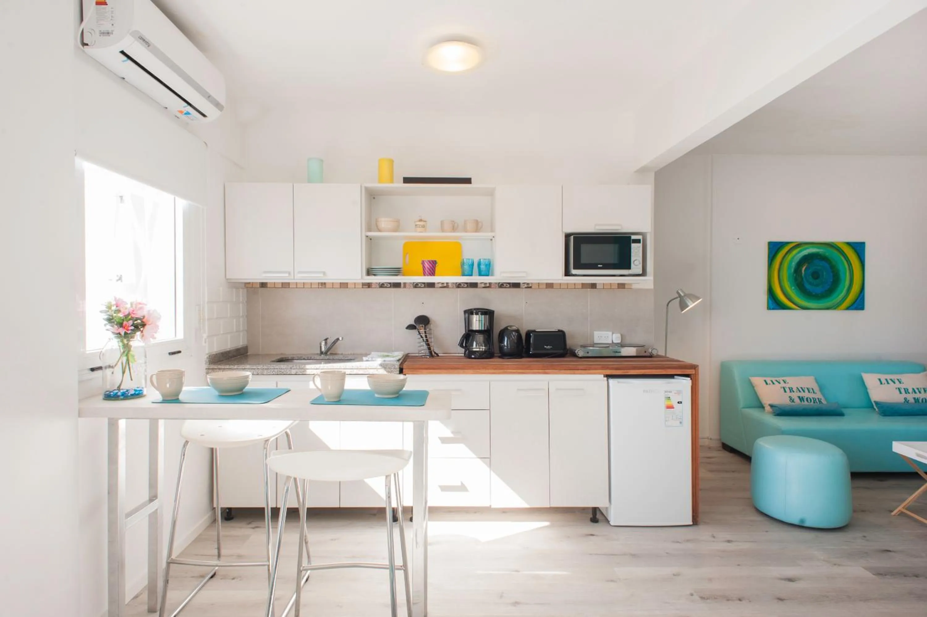 Kitchen or kitchenette in Soho Point Central
