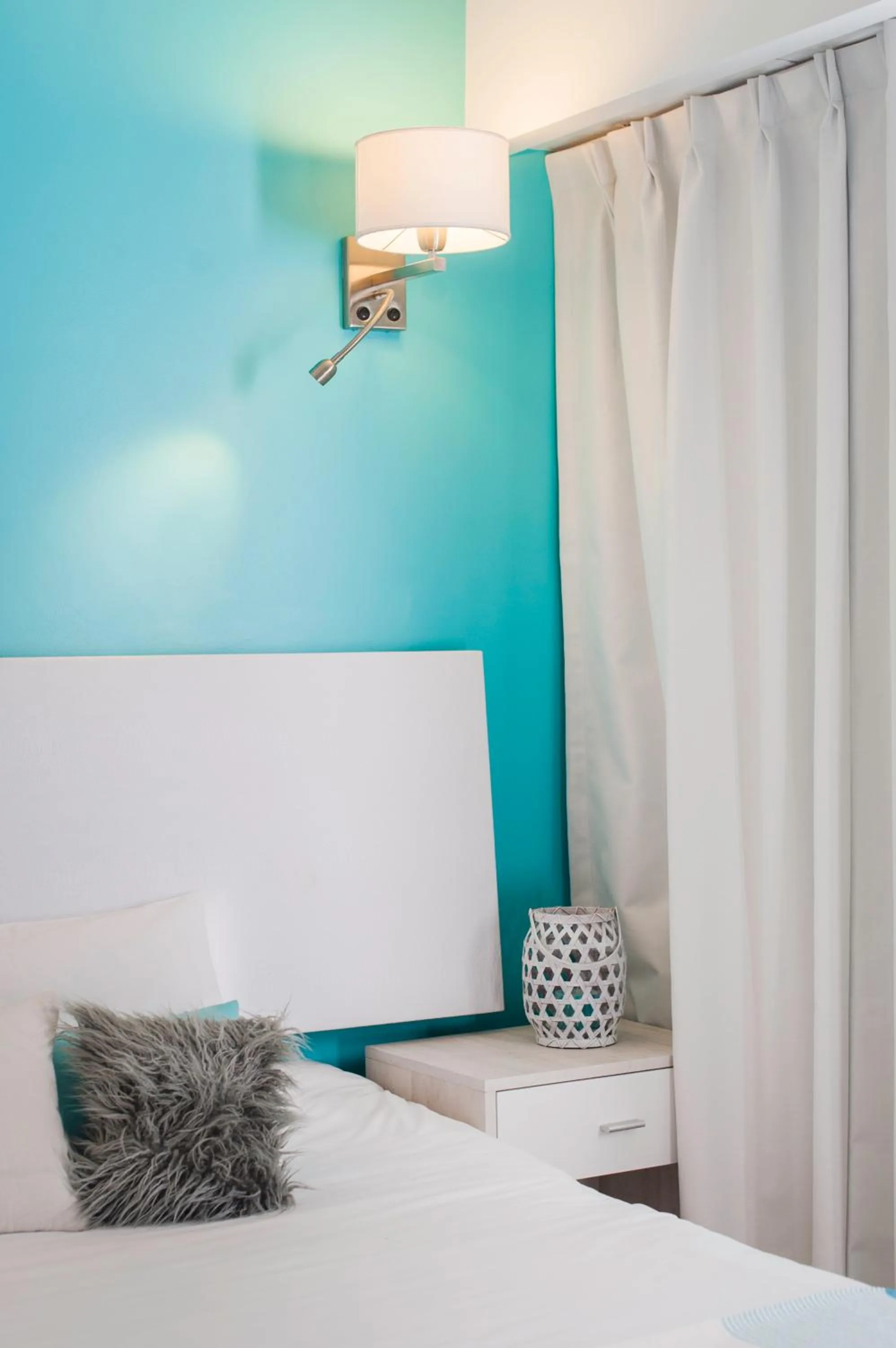 Bed in Soho Point Central