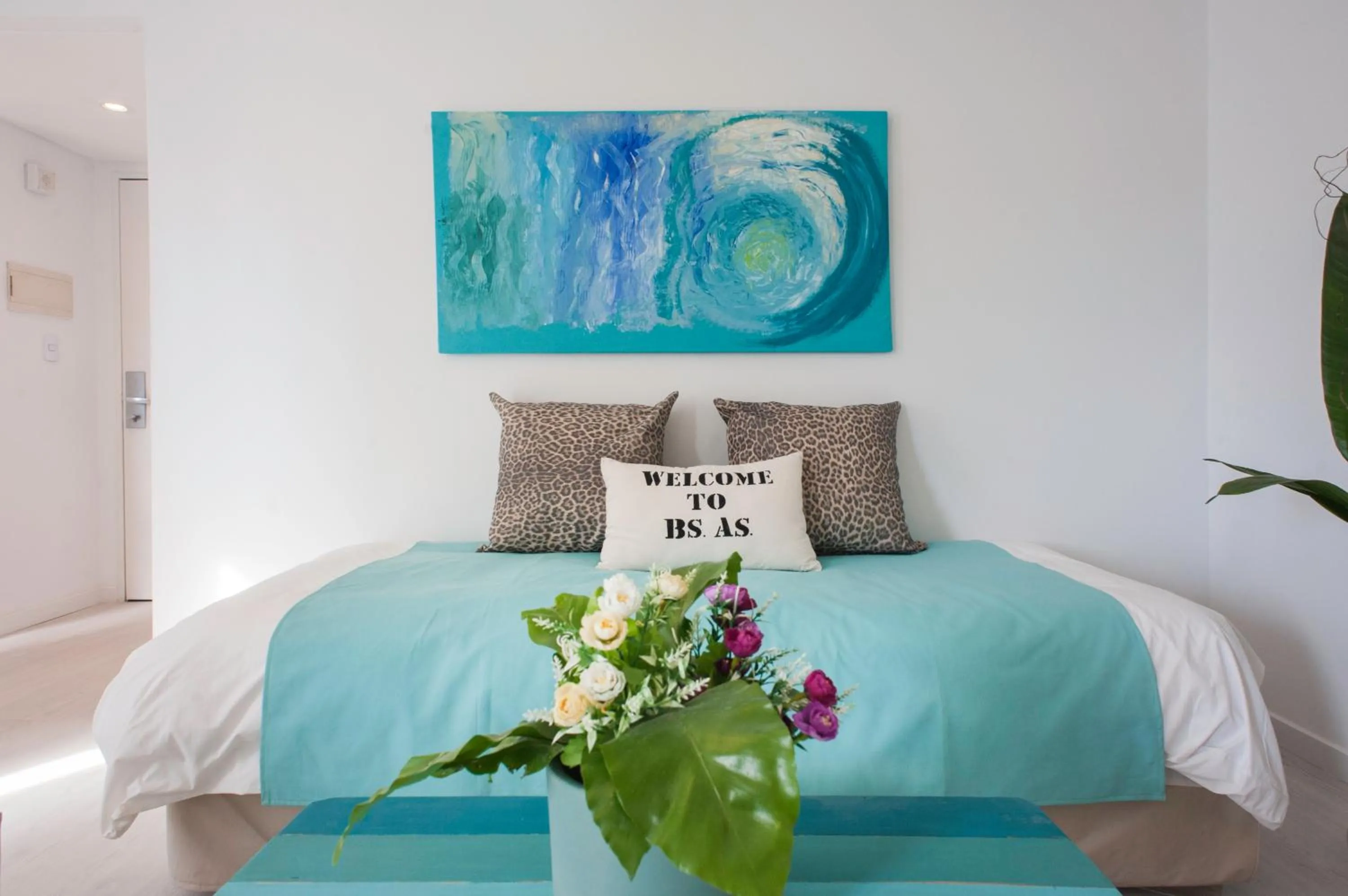 Bed in Soho Point Central