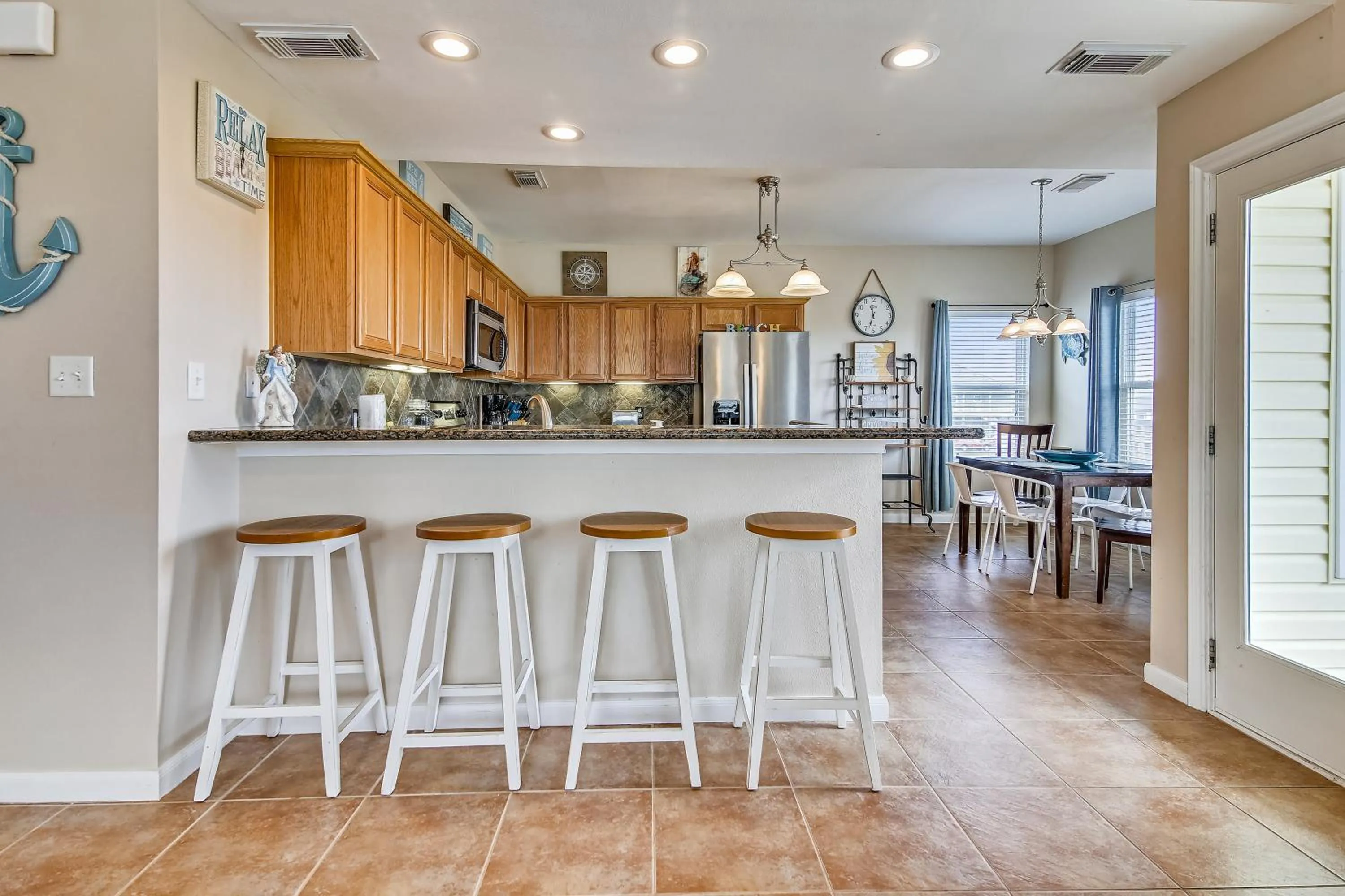 Property building in Sunflower Surf