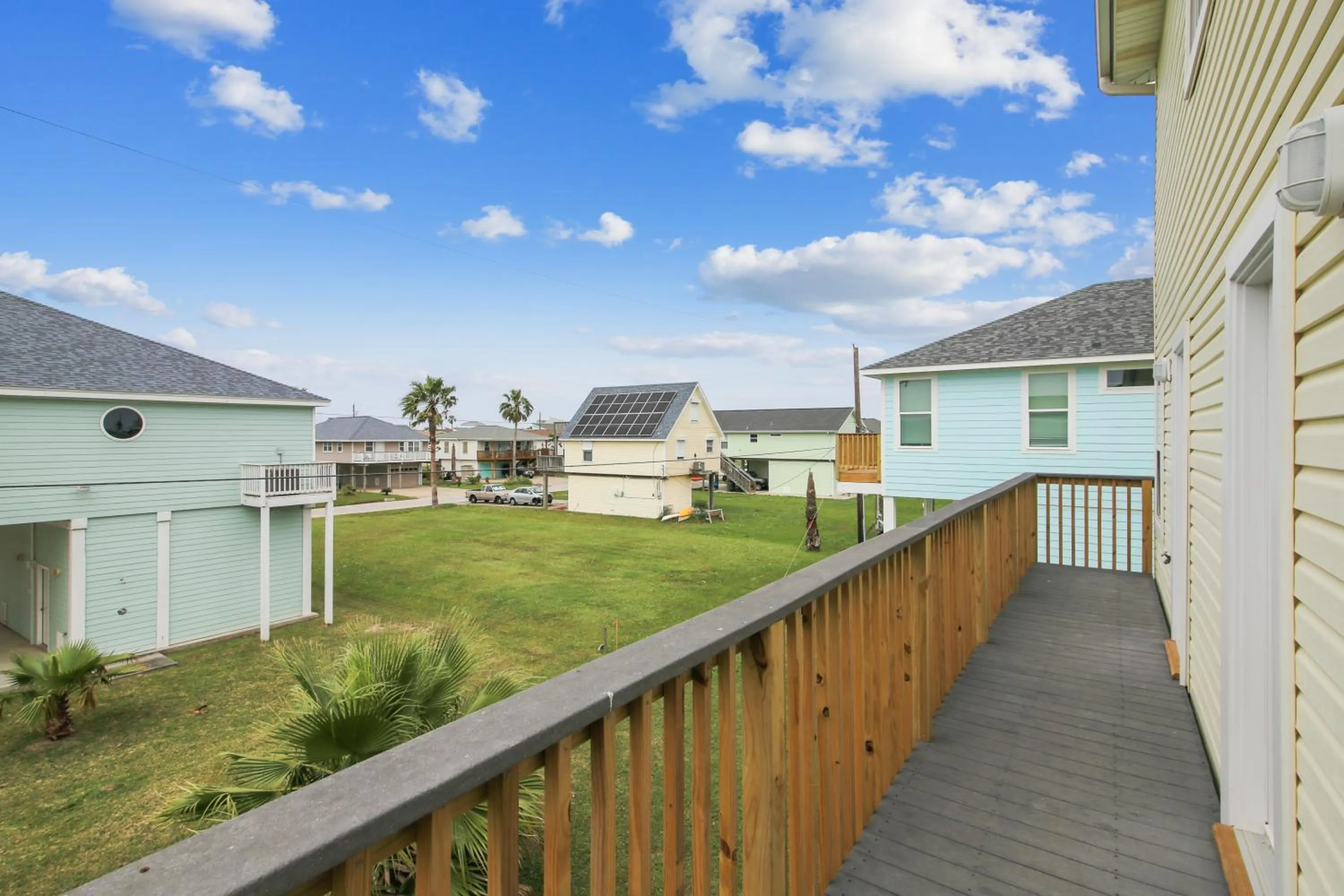 Property building in Sunflower Surf