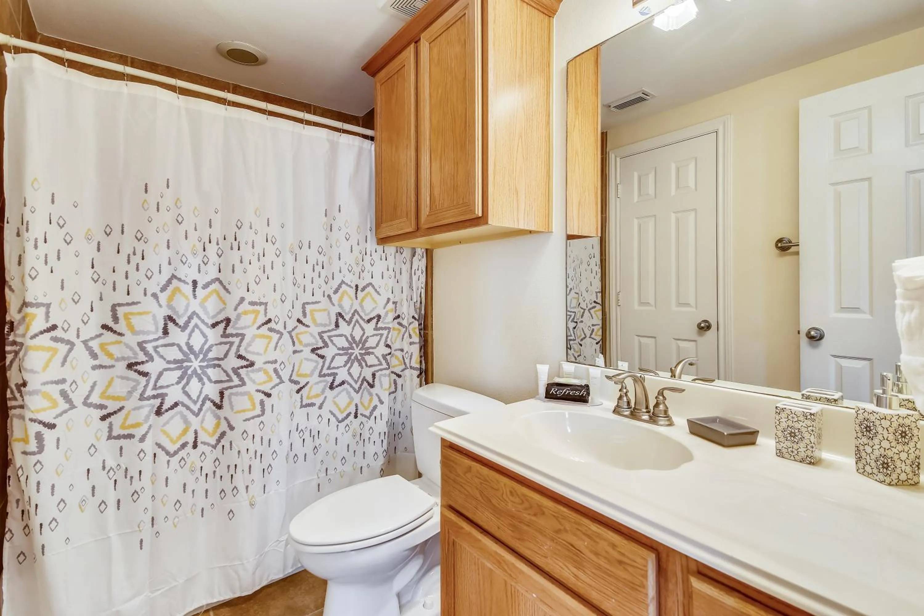 Property building in Sunflower Surf