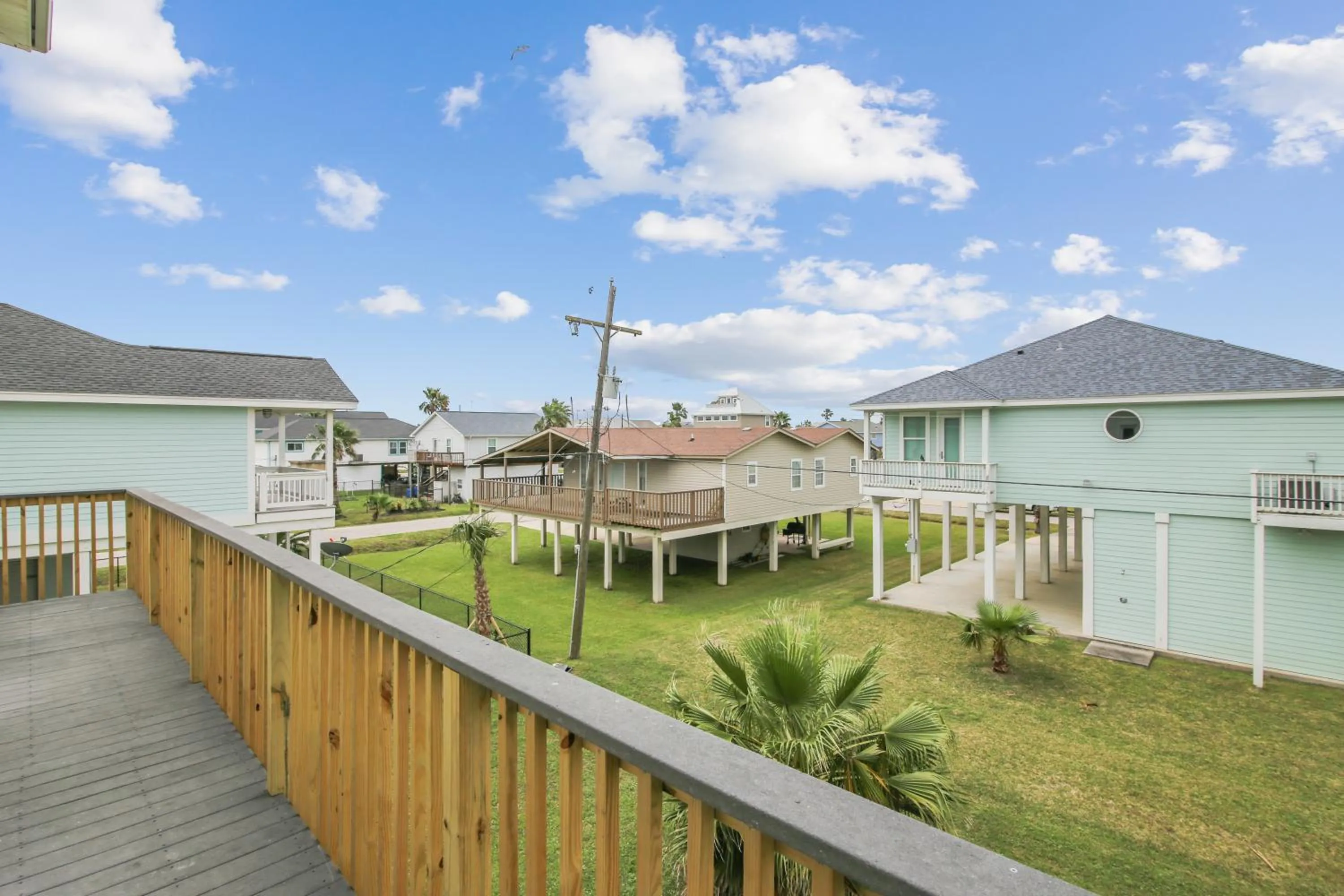 Property building in Sunflower Surf