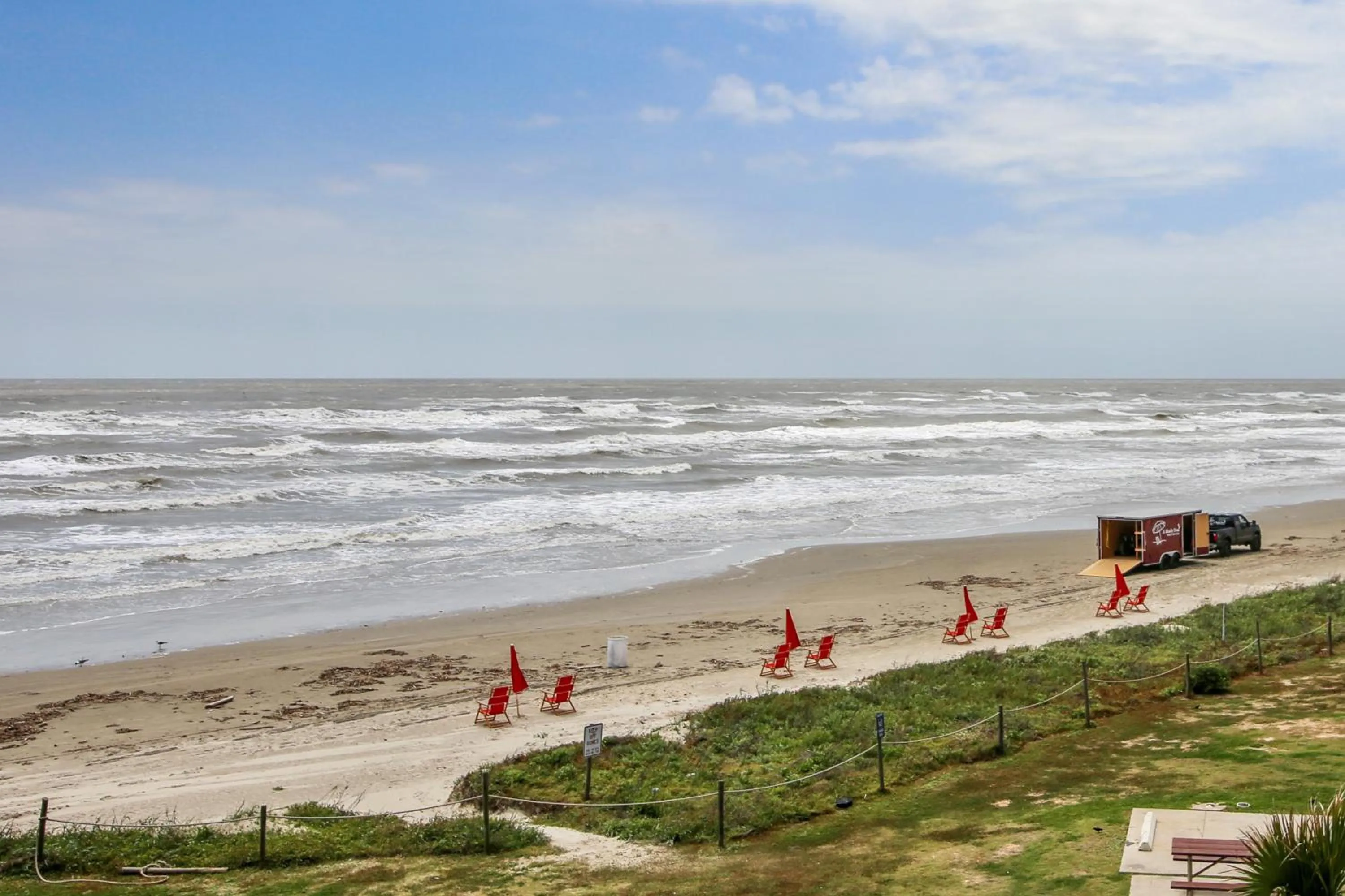 Beach in Seascape 1206 - Pineapple Paradise