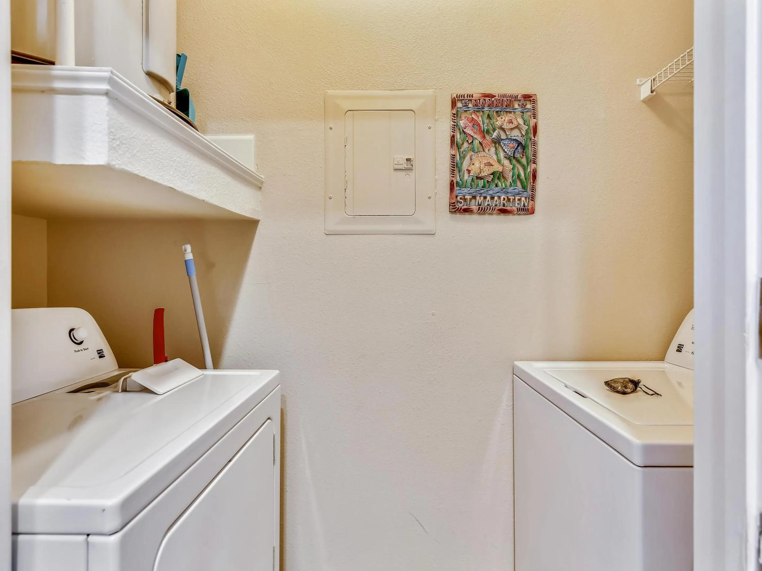 Property building in Dawn 823-At The Beach