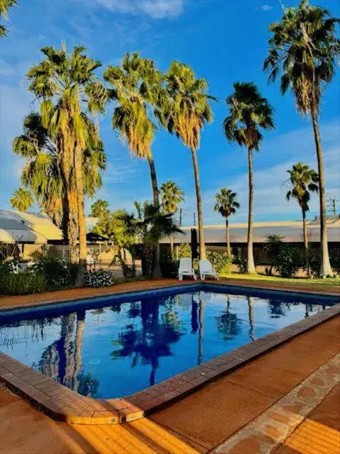 Standard Queen Room in Bluestone Motor Inn Standard Queen Room in Bluestone Motor Inn