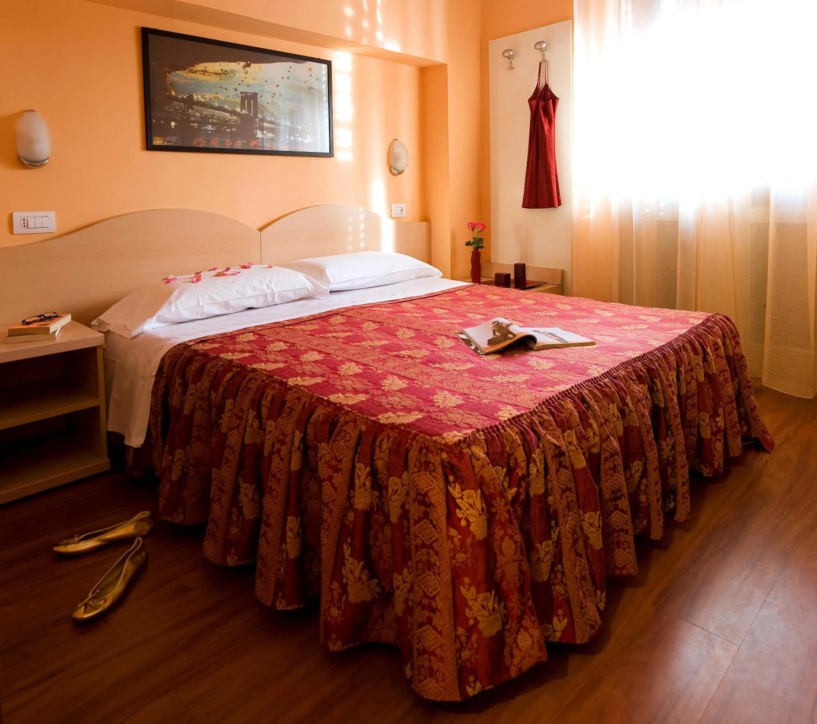 Bed in Hotel Sabatino Milan