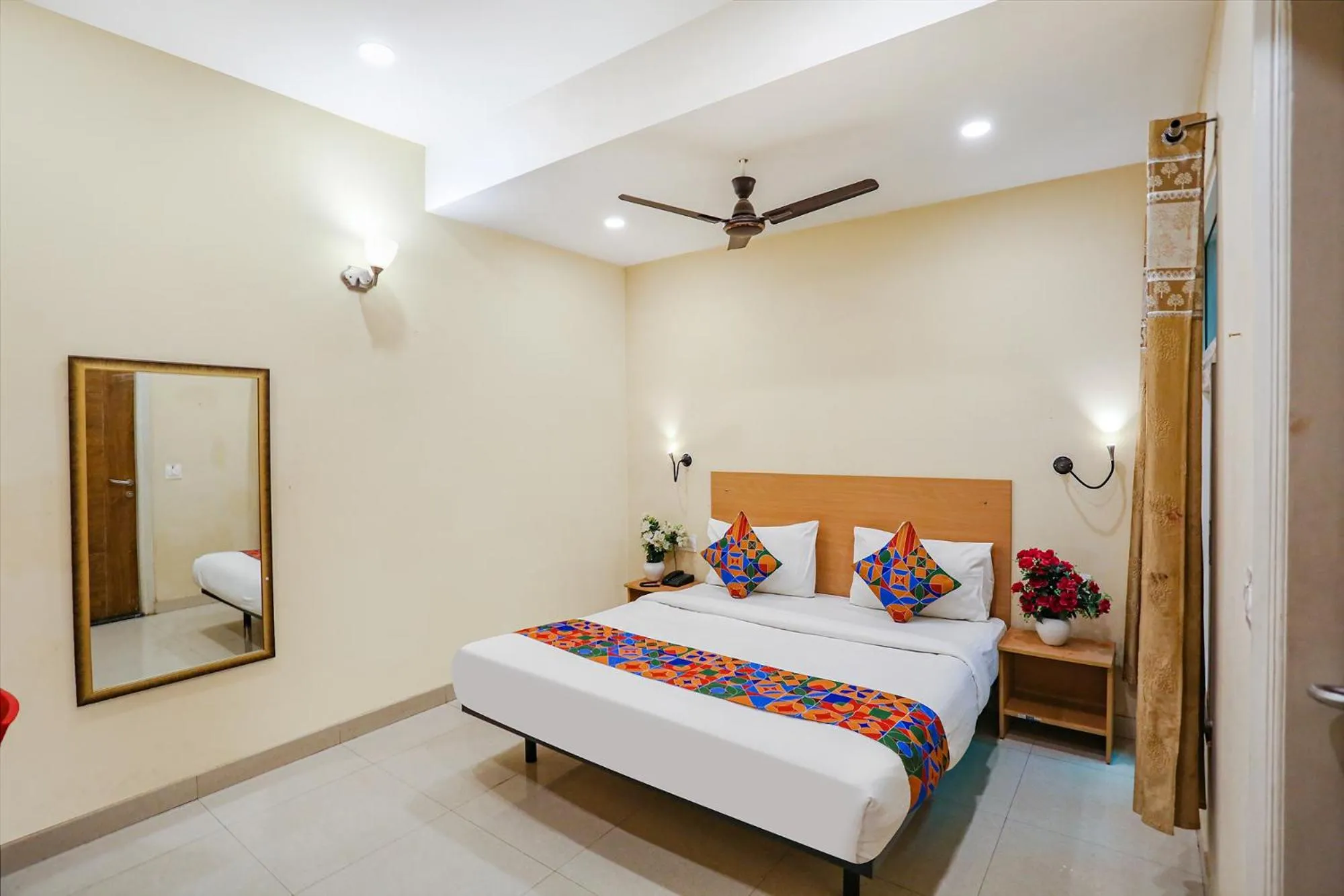 Bed in Via GK Residency