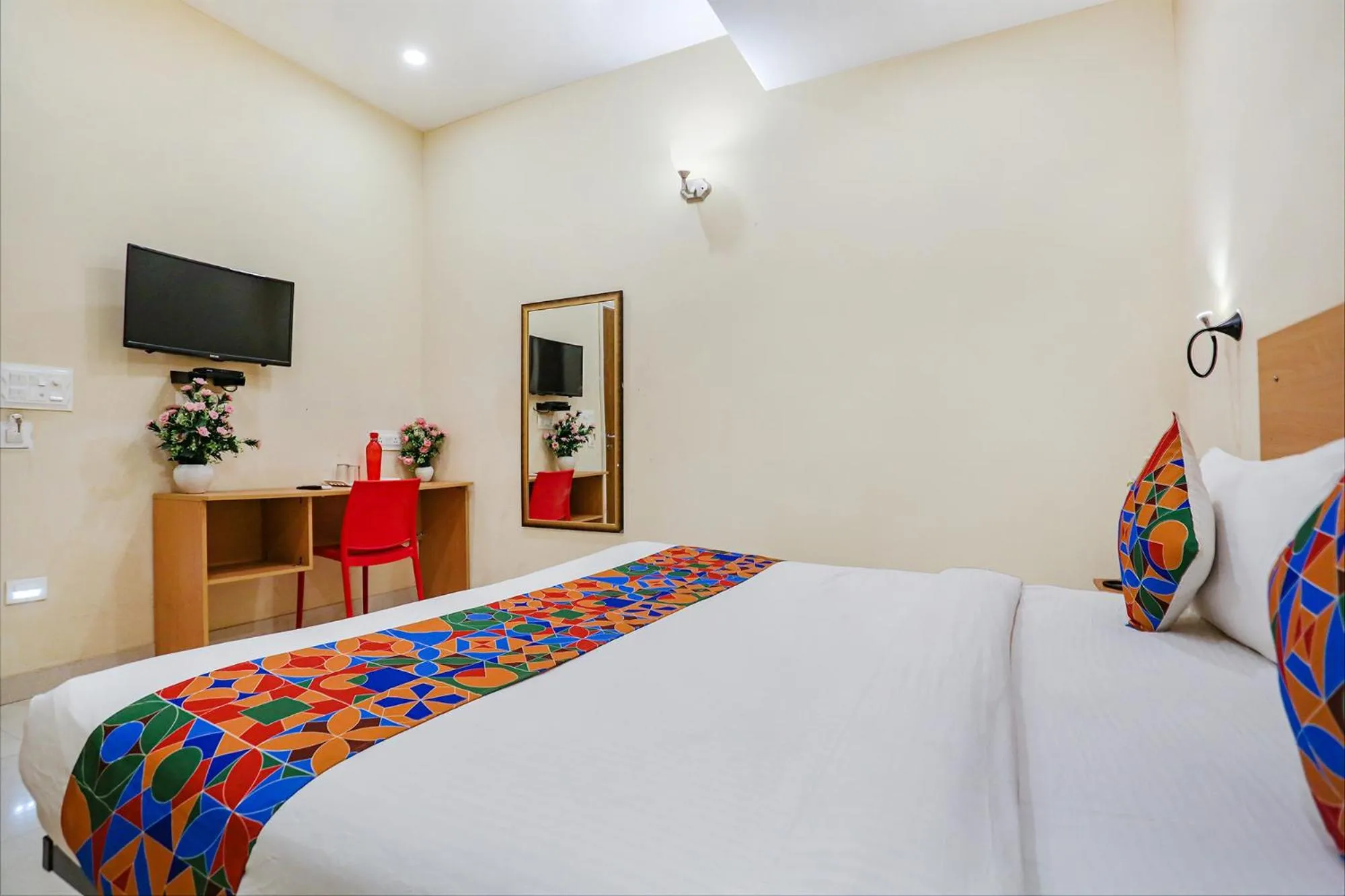 Bed in Via GK Residency