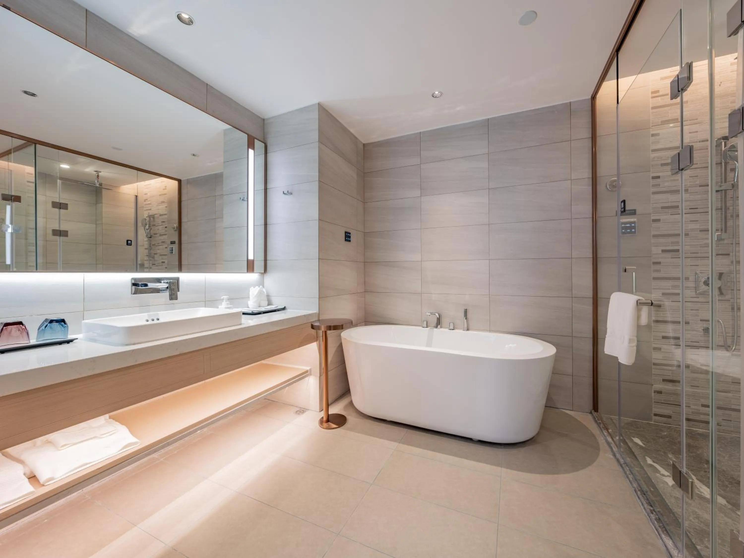 Bathroom in Lavande Hotel Qihe Economic Development Zone