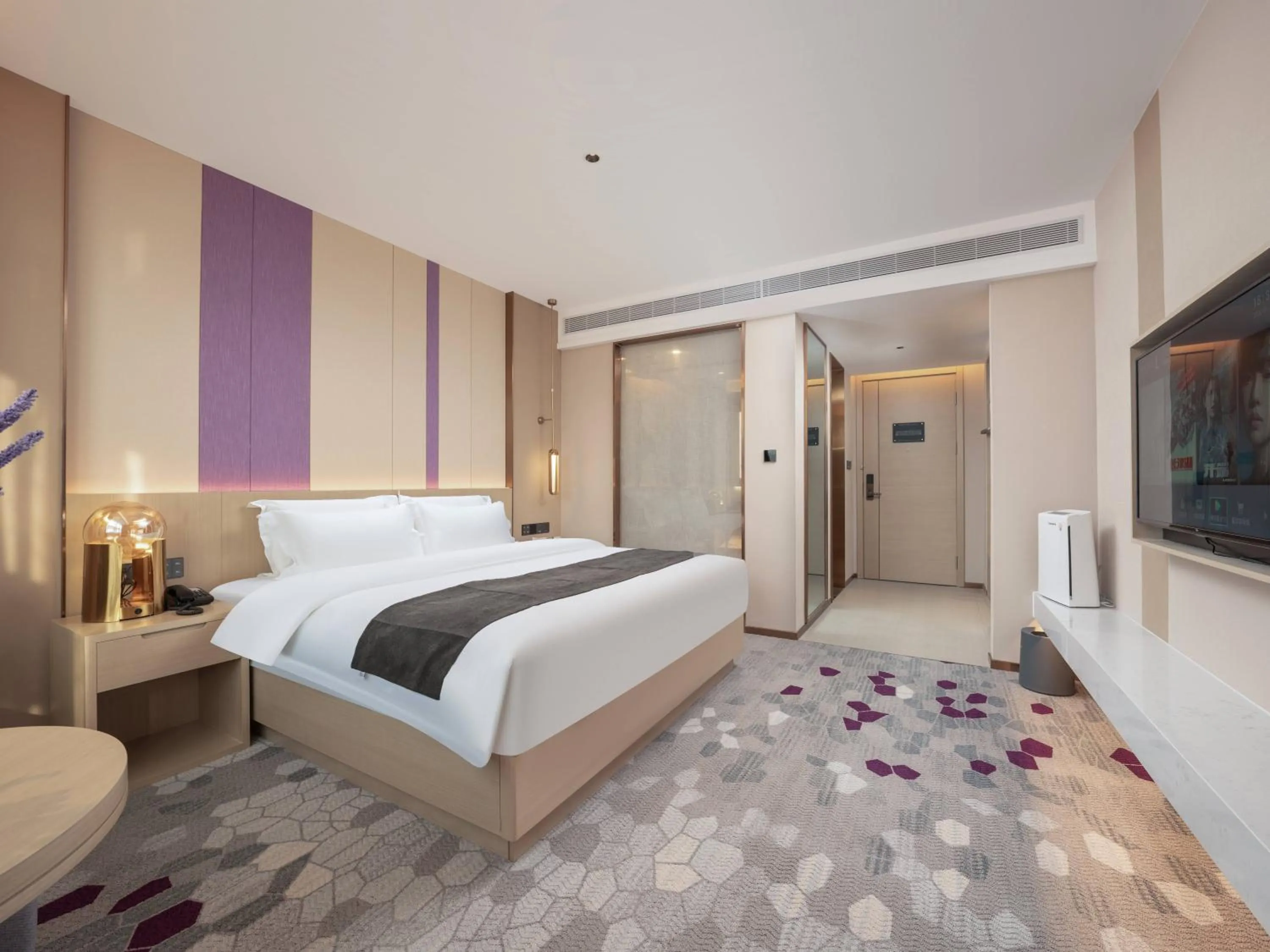 Photo of the whole room, Bed in Lavande Hotel Qihe Economic Development Zone