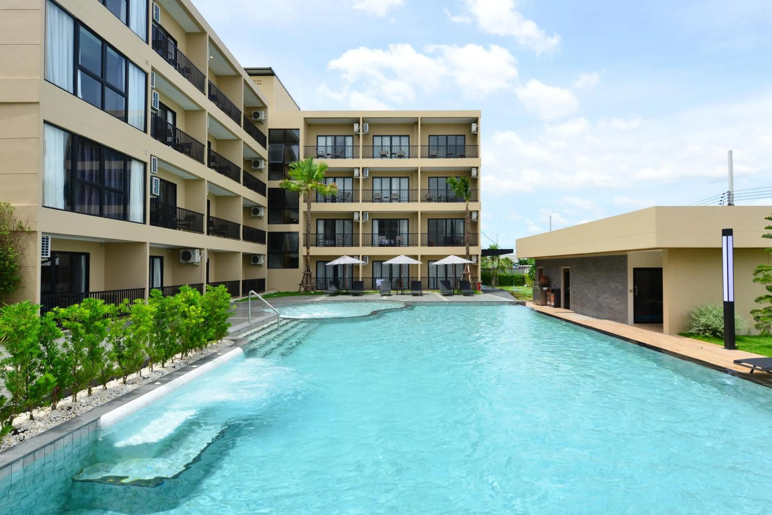 Property building in Grand BS Airport Hotel Suvarnabhumi