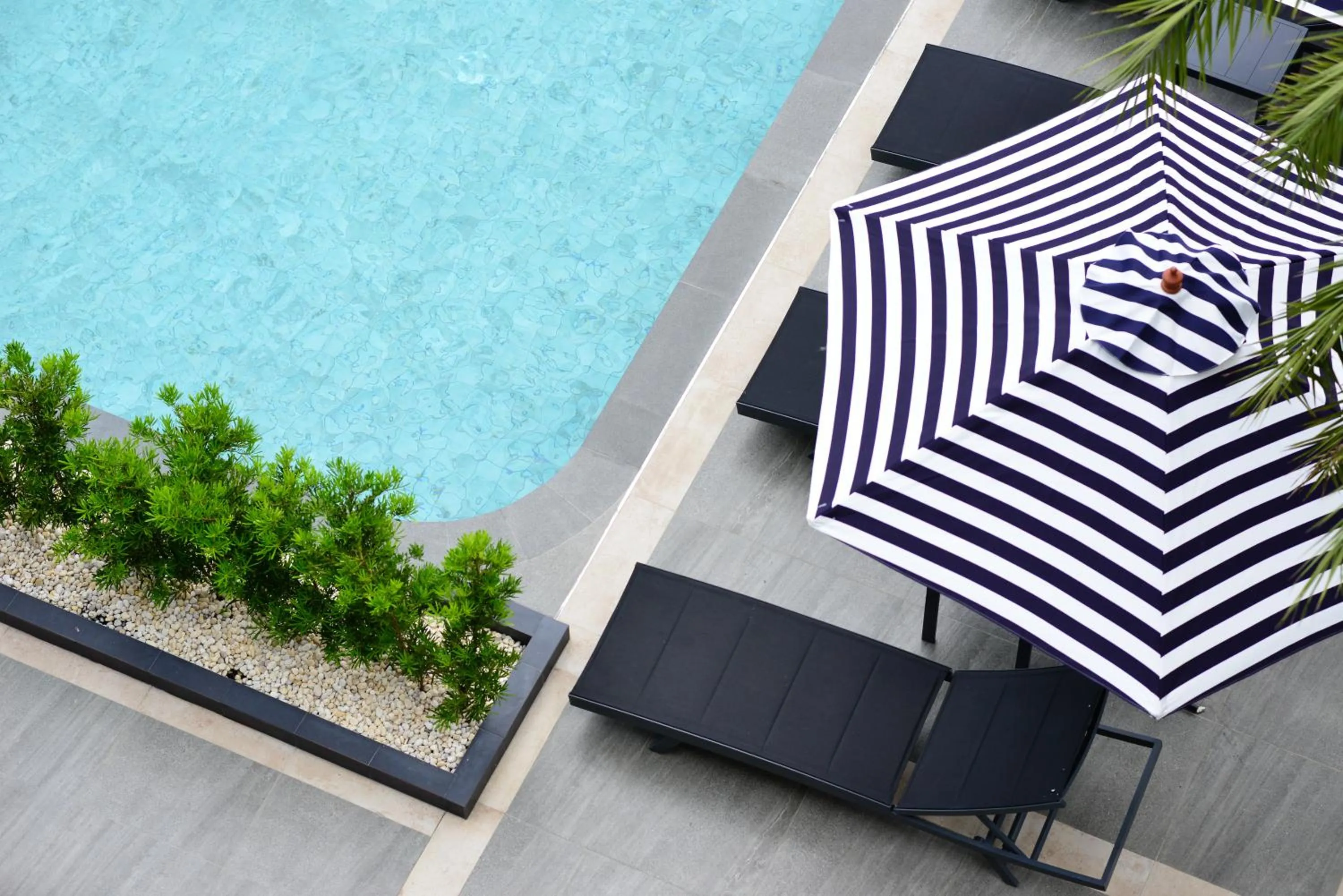 Pool view in Grand BS Airport Hotel Suvarnabhumi