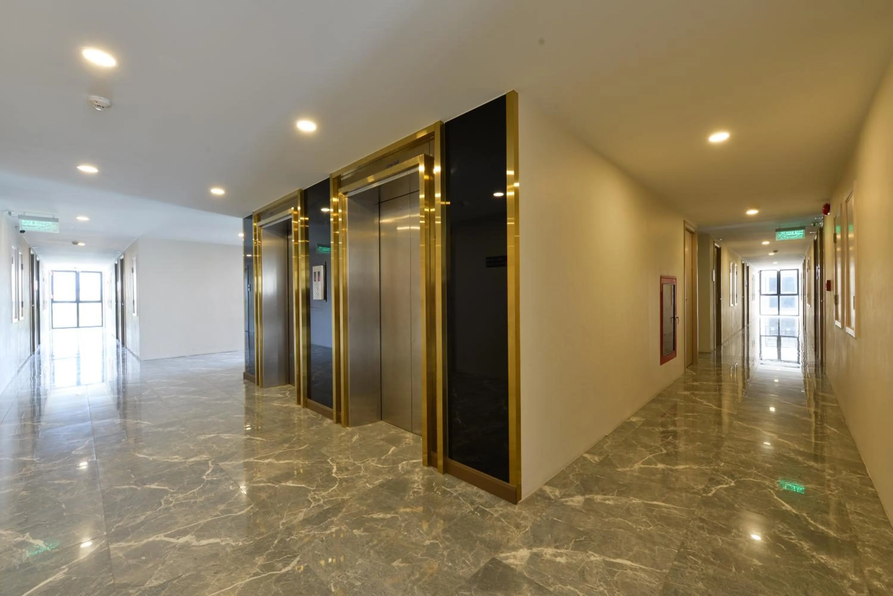 elevator in Grand BS Airport Hotel Suvarnabhumi