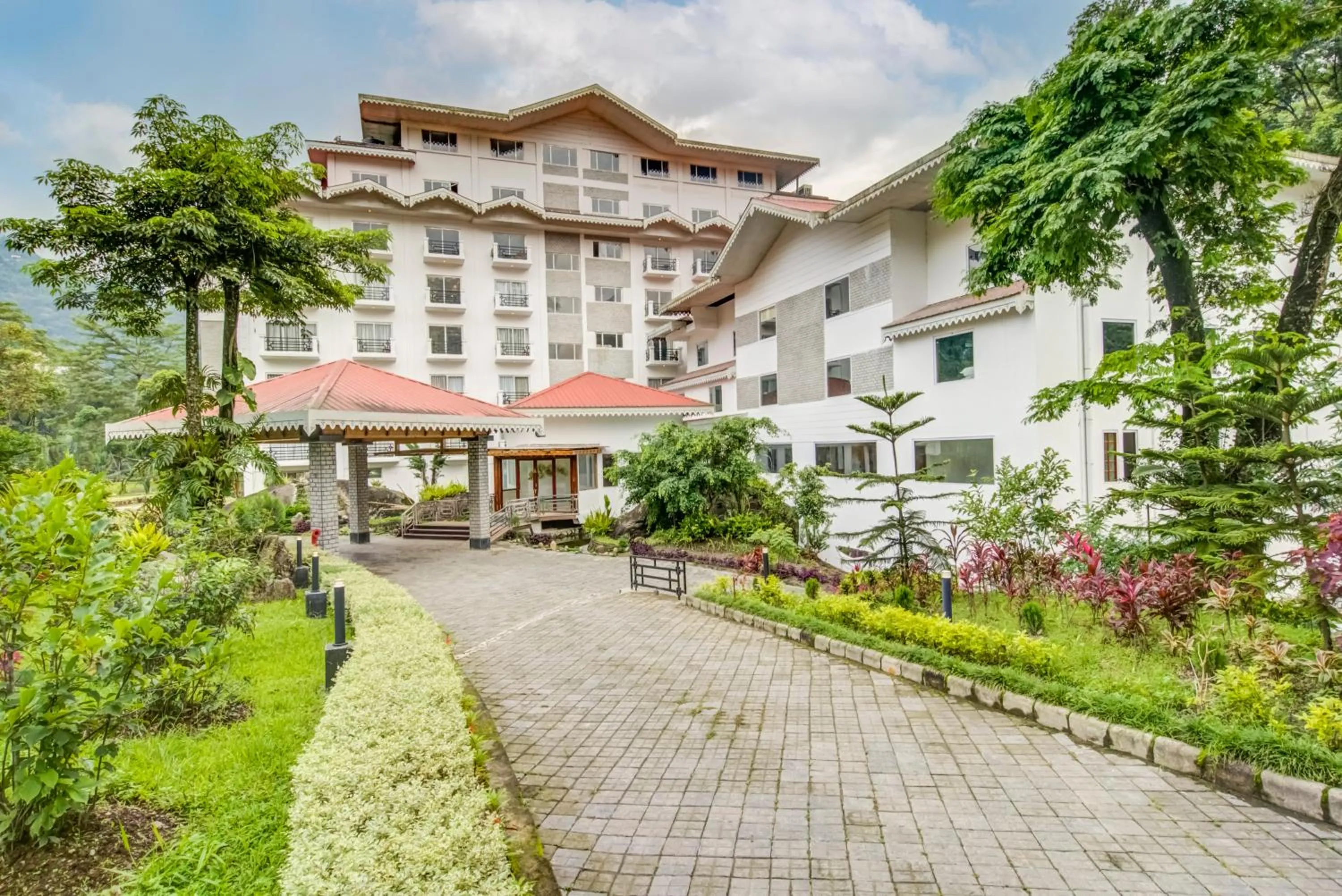 Facade/entrance in Club Mahindra Le Vintuna, Gangtok