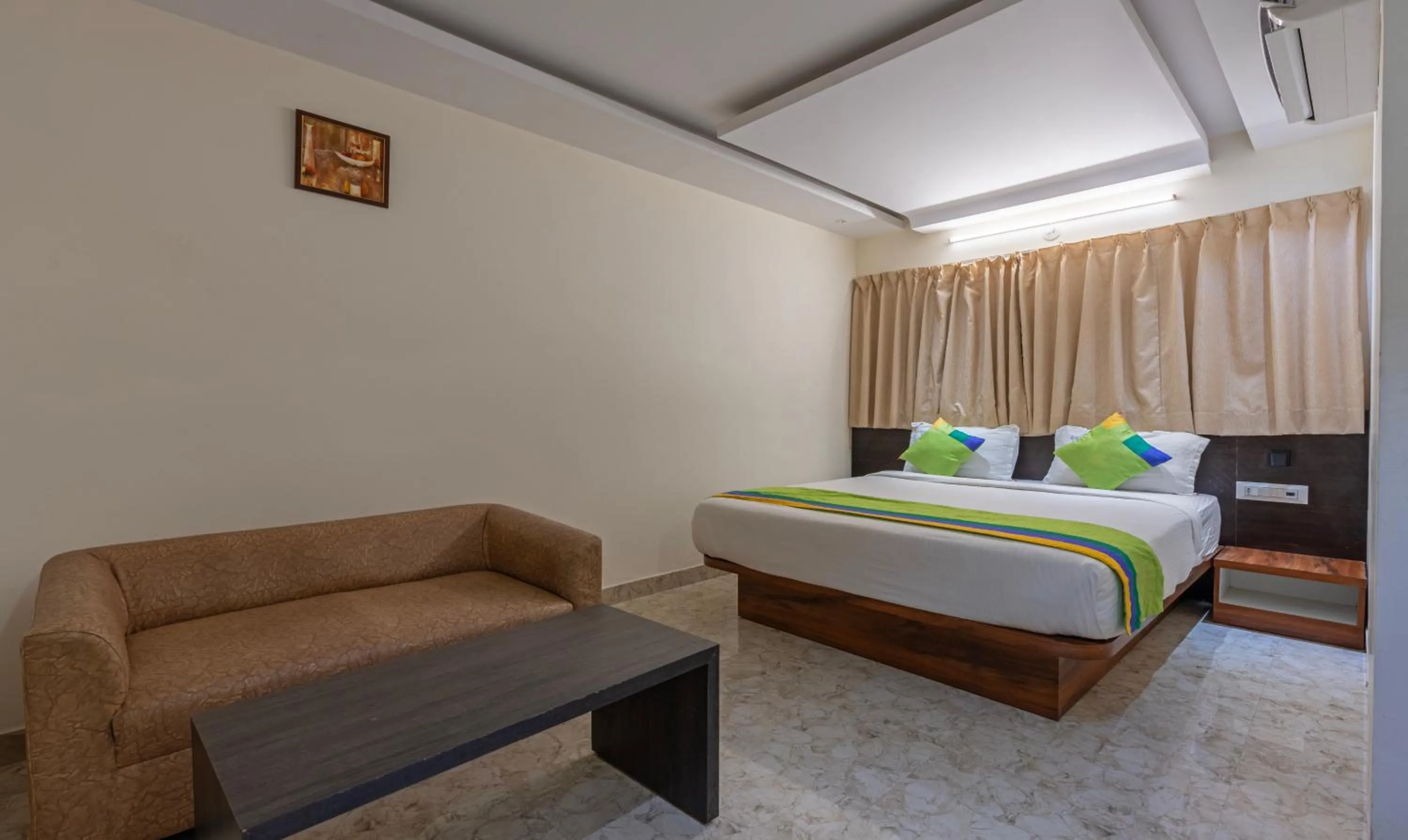 Bedroom, Bed in Treebo Sai Fortune Gateway