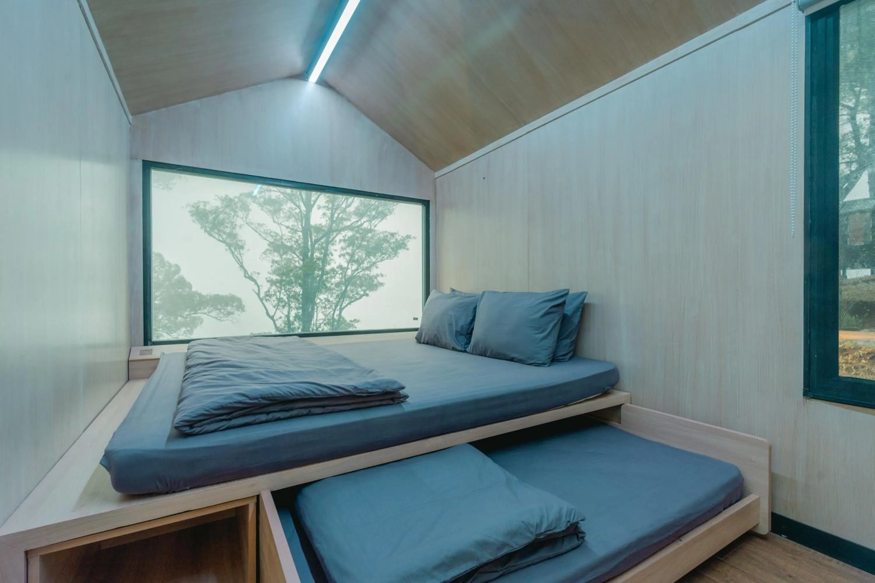 Bed in Bobocabin Coban Rondo, Malang