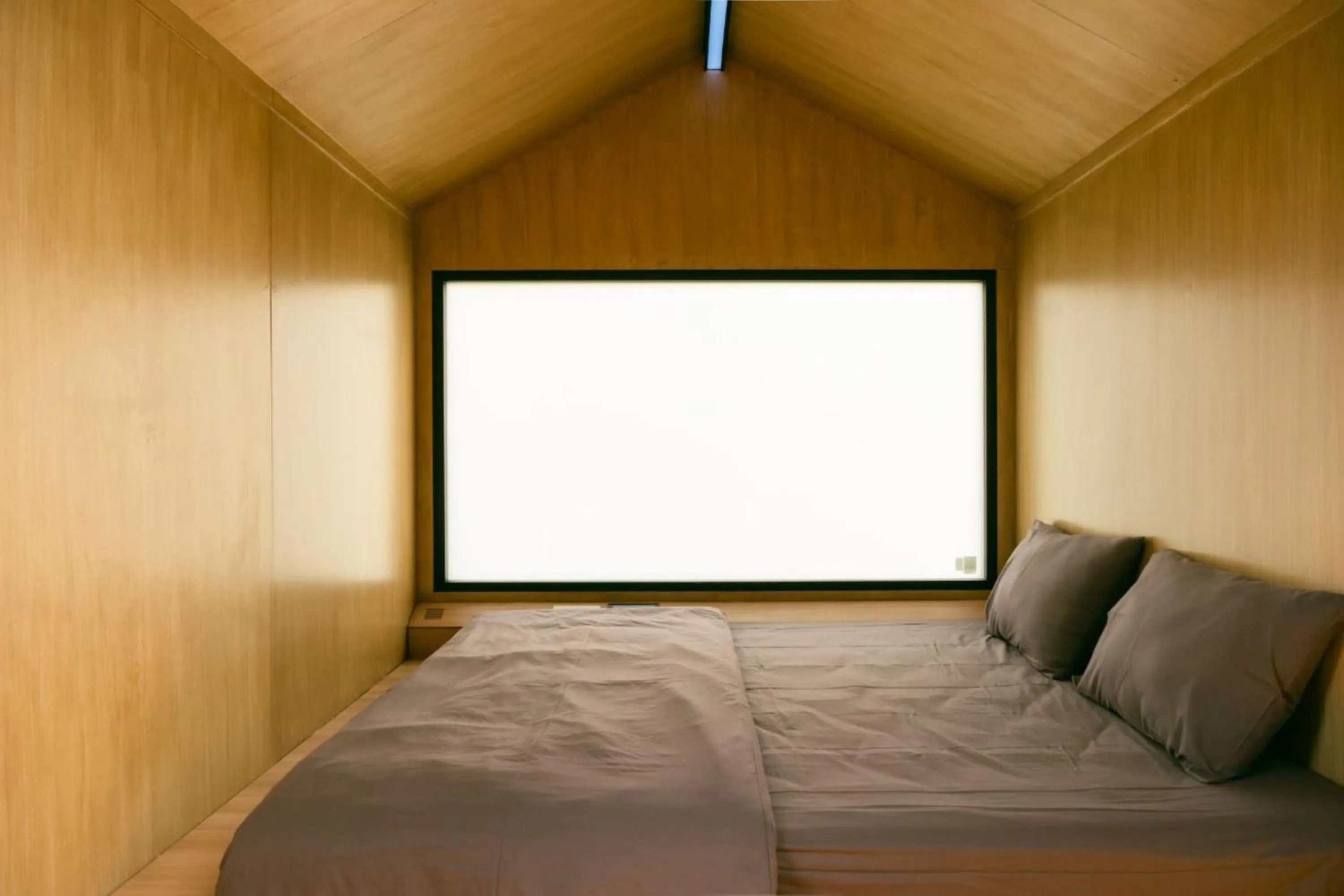 Bed in Bobocabin Coban Rondo, Malang