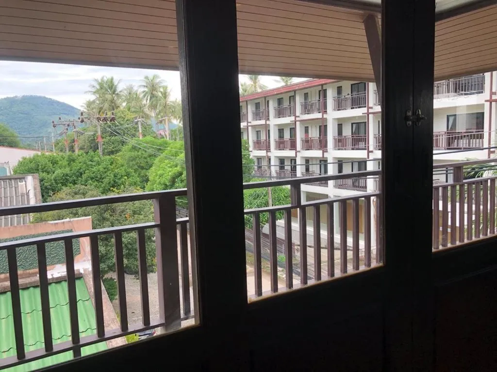 Balcony/Terrace in Laemdin Hotel