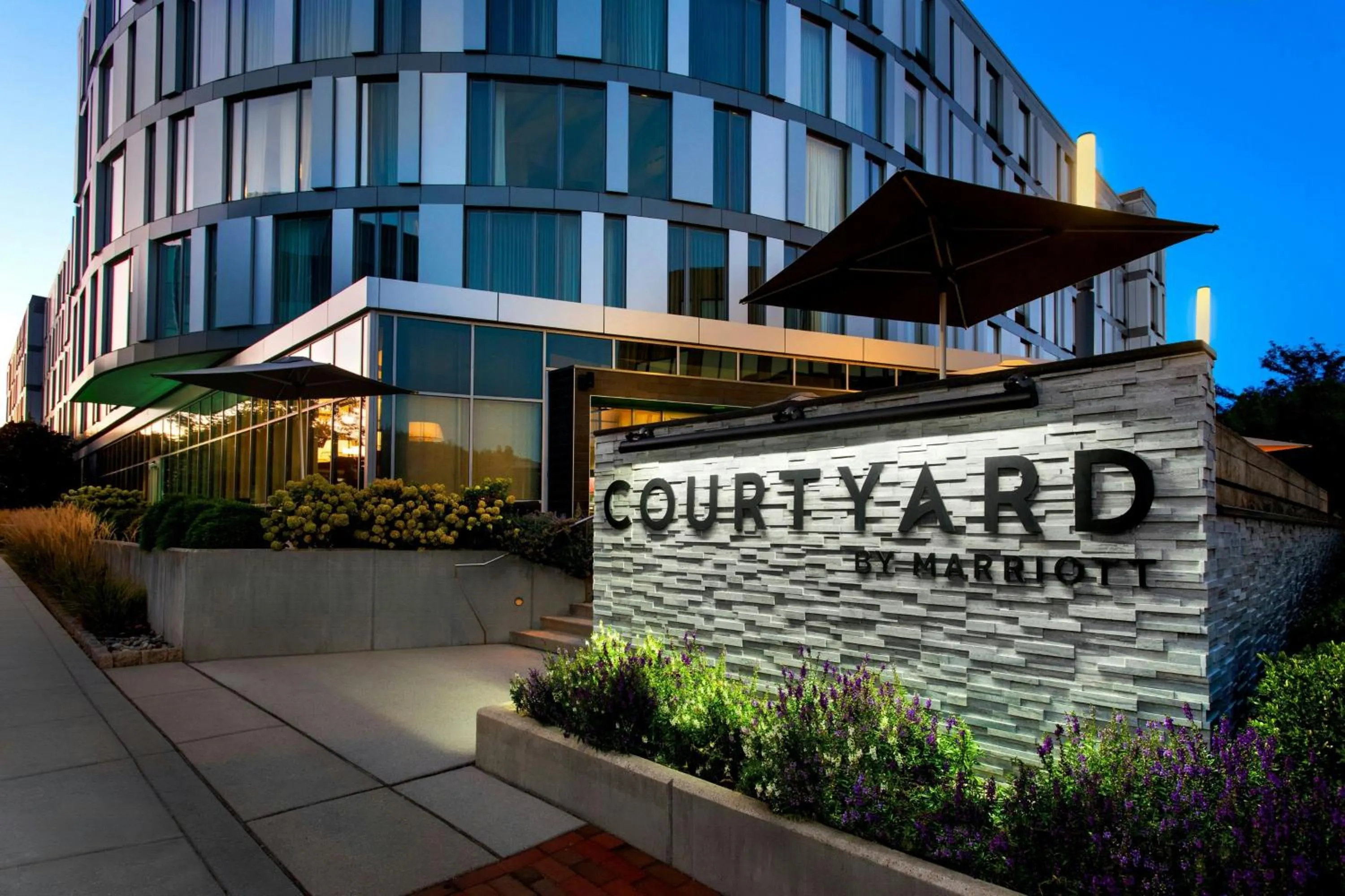 Property building in Courtyard by Marriott Philadelphia South at The Navy Yard