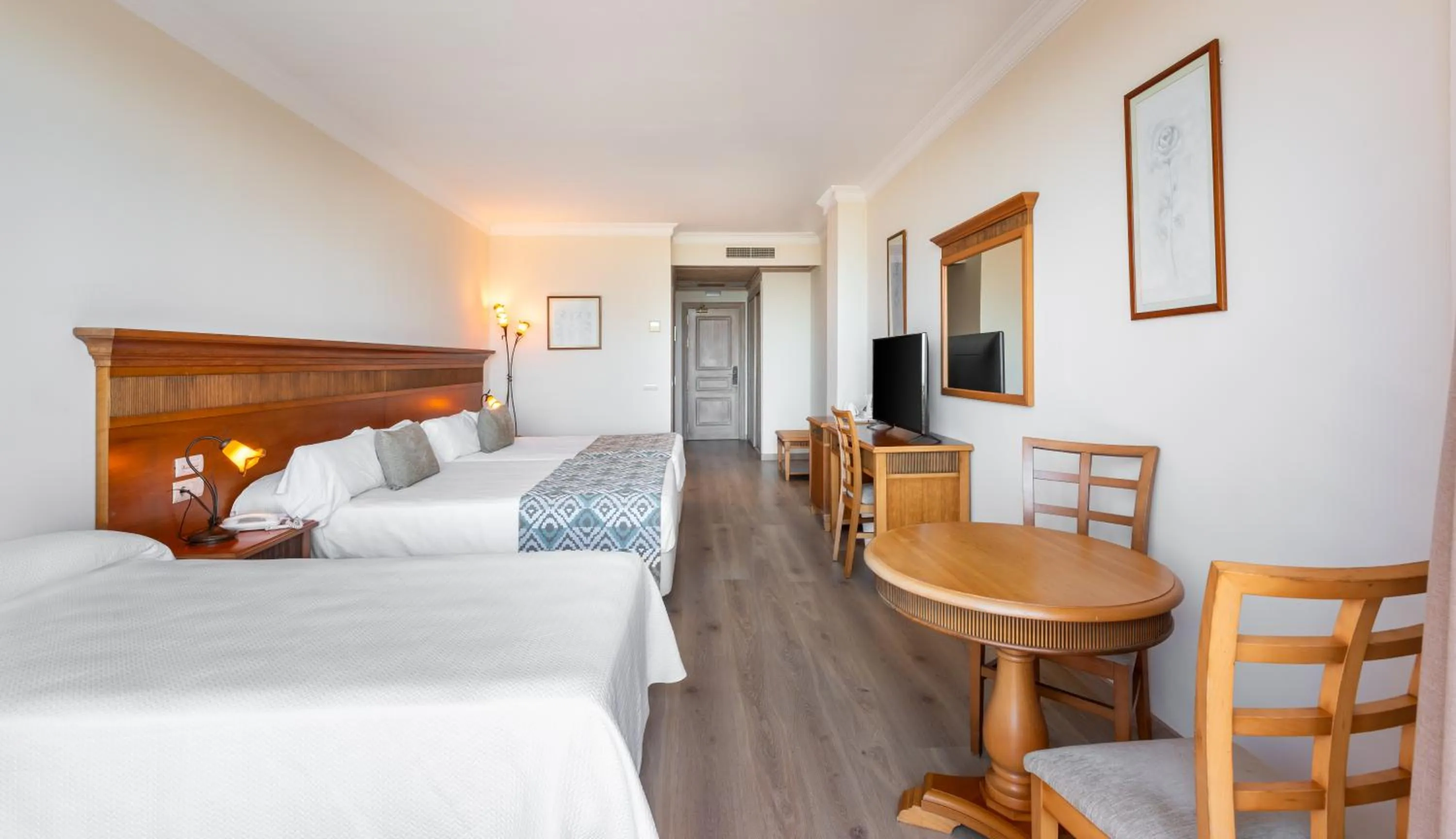 Bed in Globales Paraíso Beach