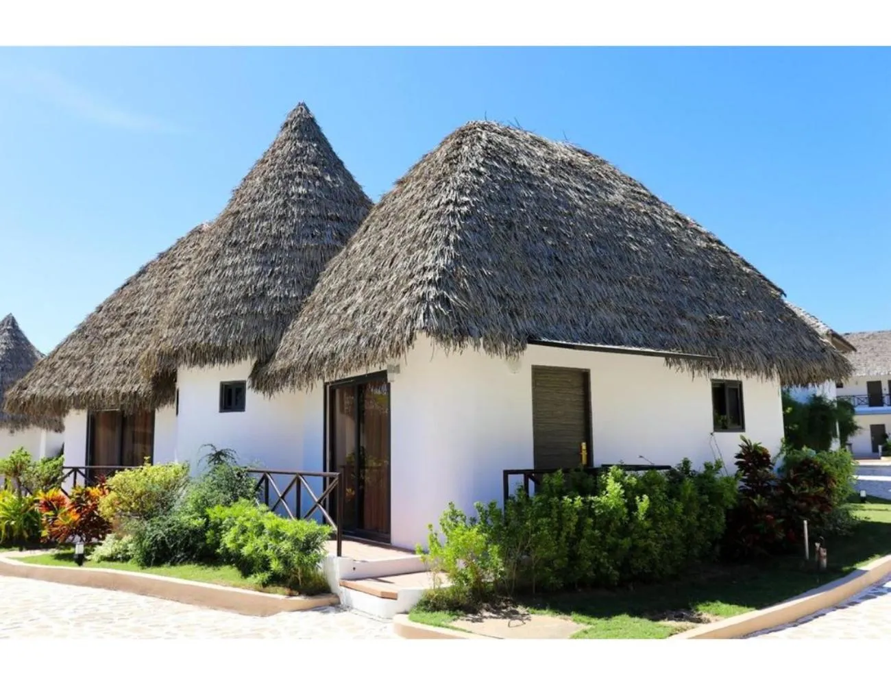 Property building in Safari Hotel and Villas powered by Cocotel