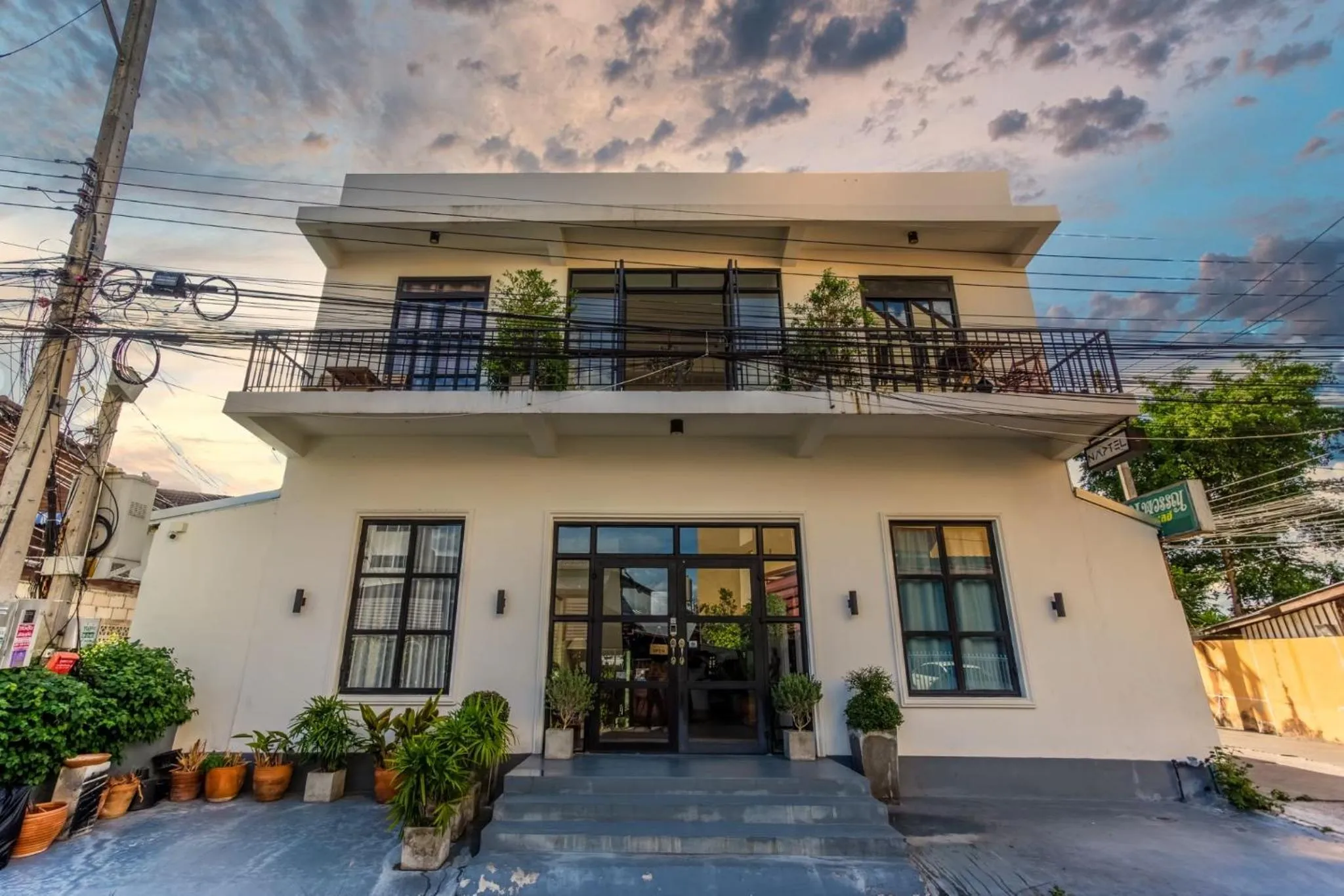 Property building in Naptel Changmoi - Thaphae แนปเทล ช้างม่อย ท่าแพ