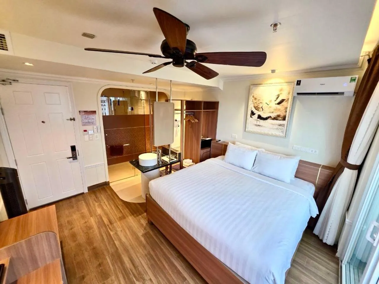 Bed in Tulip Hotel 2