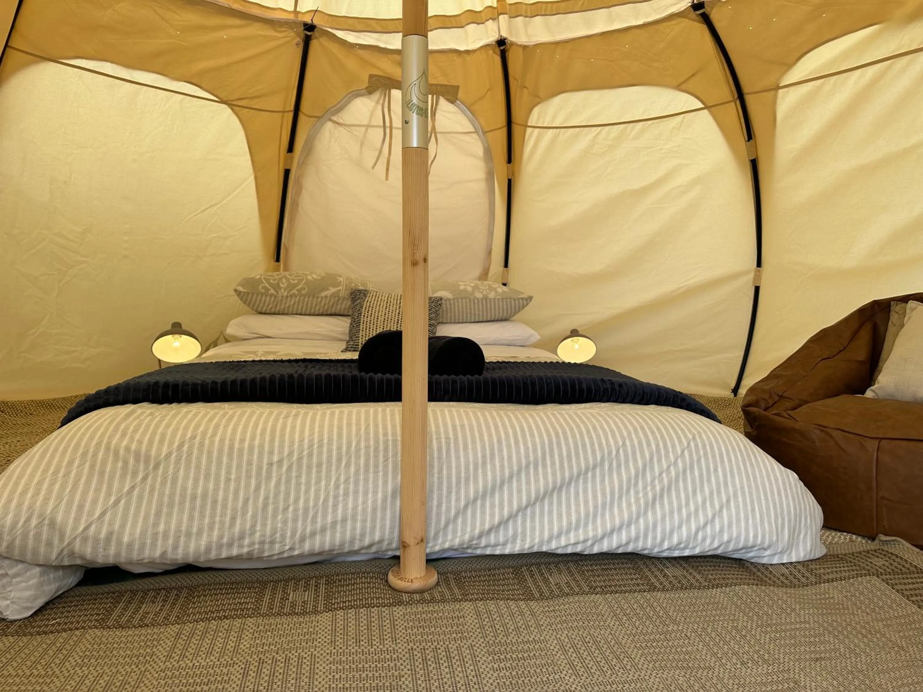 Bed in Seacroft Estate