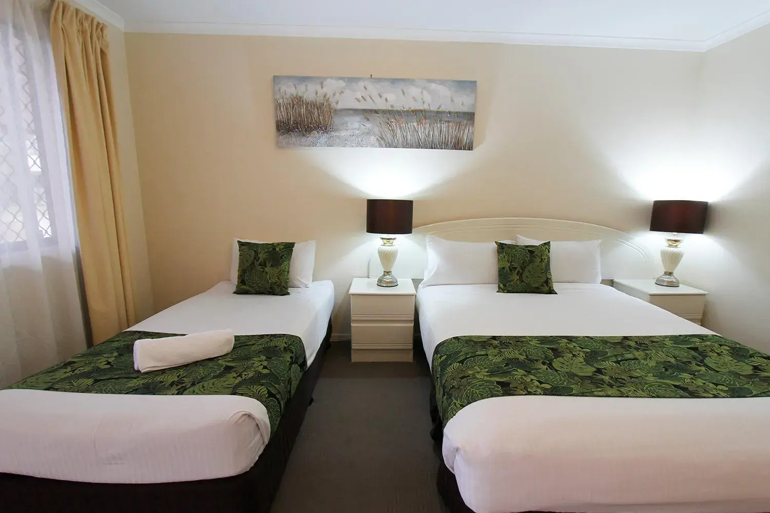 Twin Room in The Palms Motel Twin Room in The Palms Motel