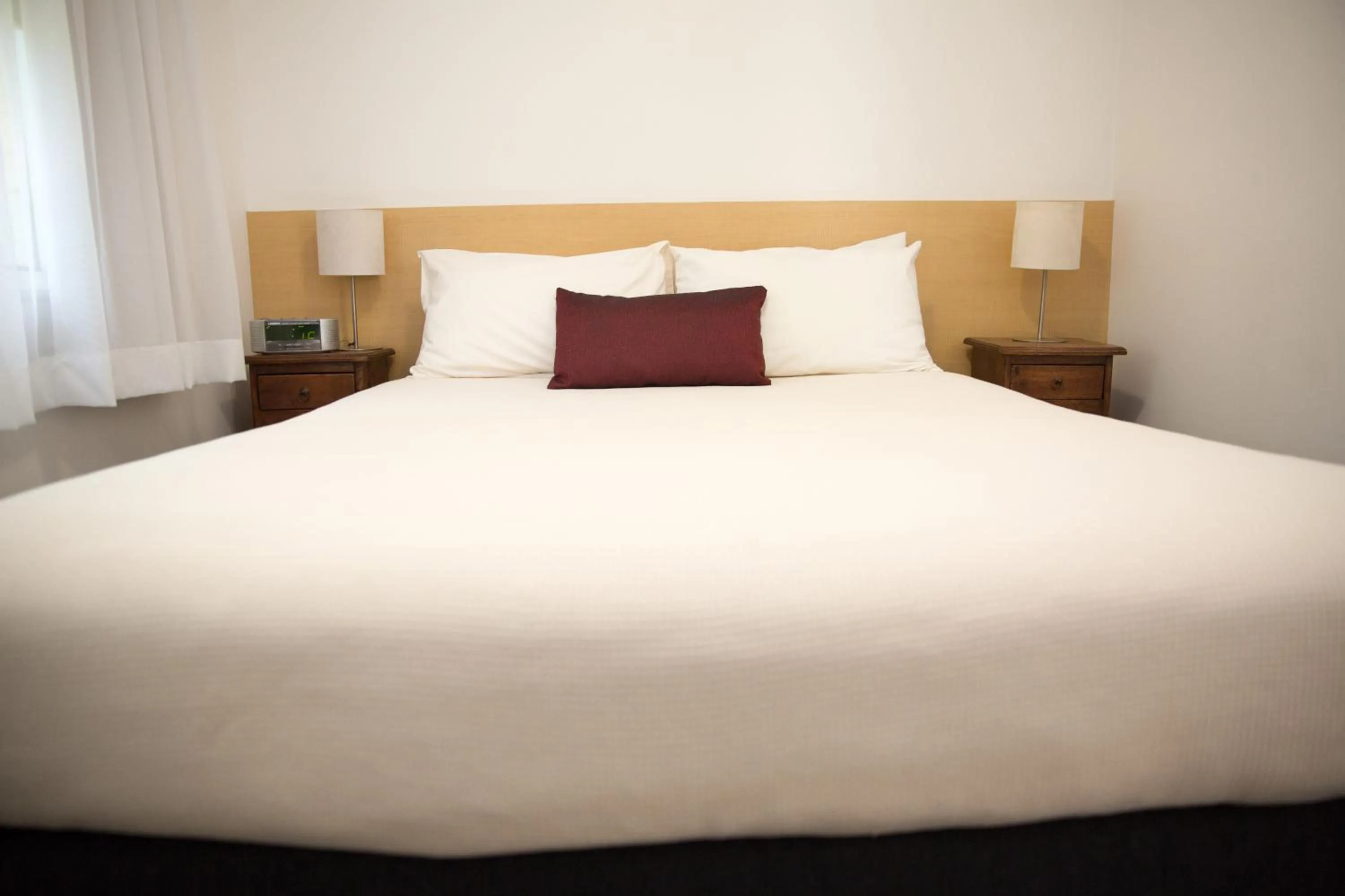 Bedroom, Bed in Centralpoint Motel