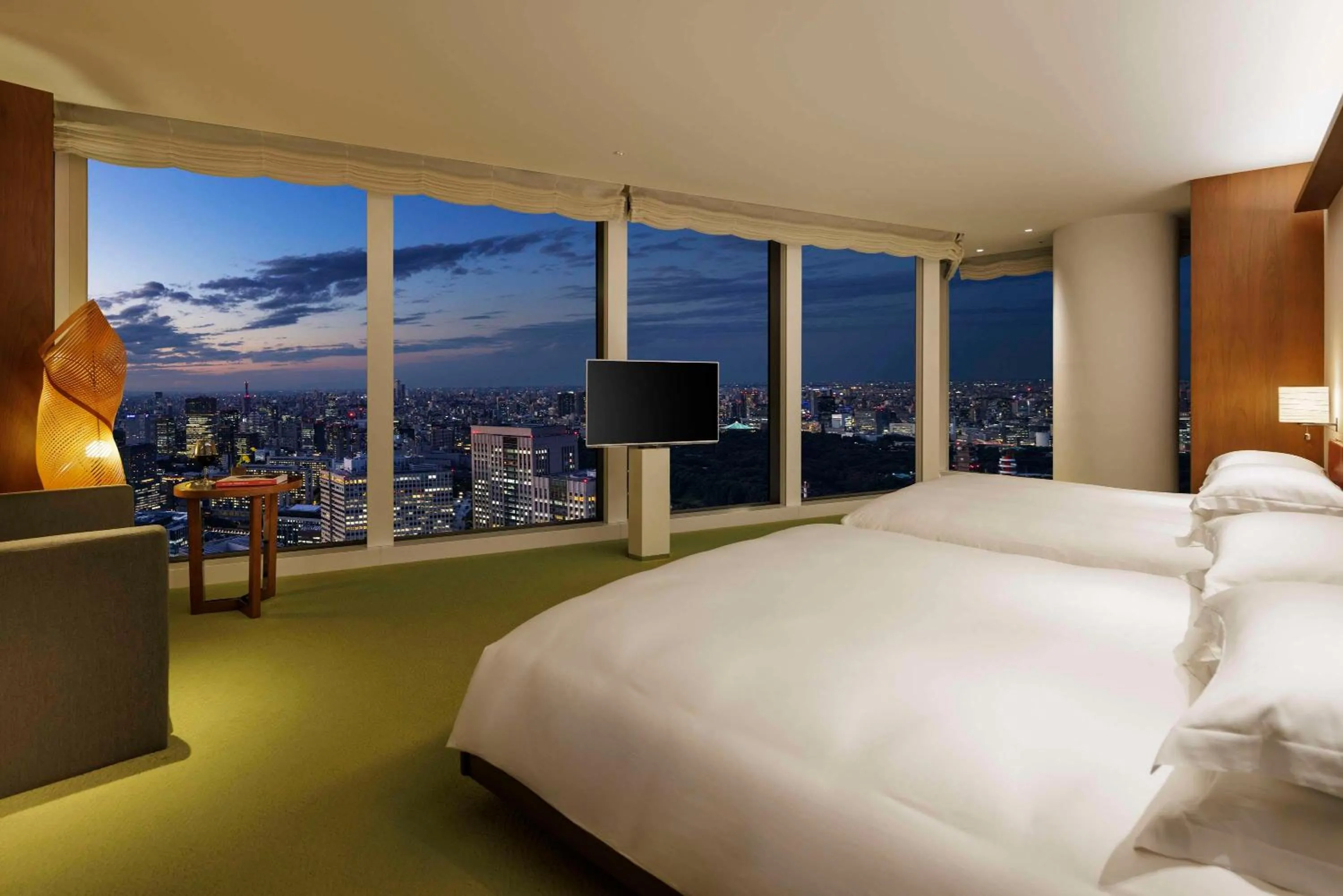 Photo of the whole room, Bed in Andaz Tokyo - A Concept by Hyatt