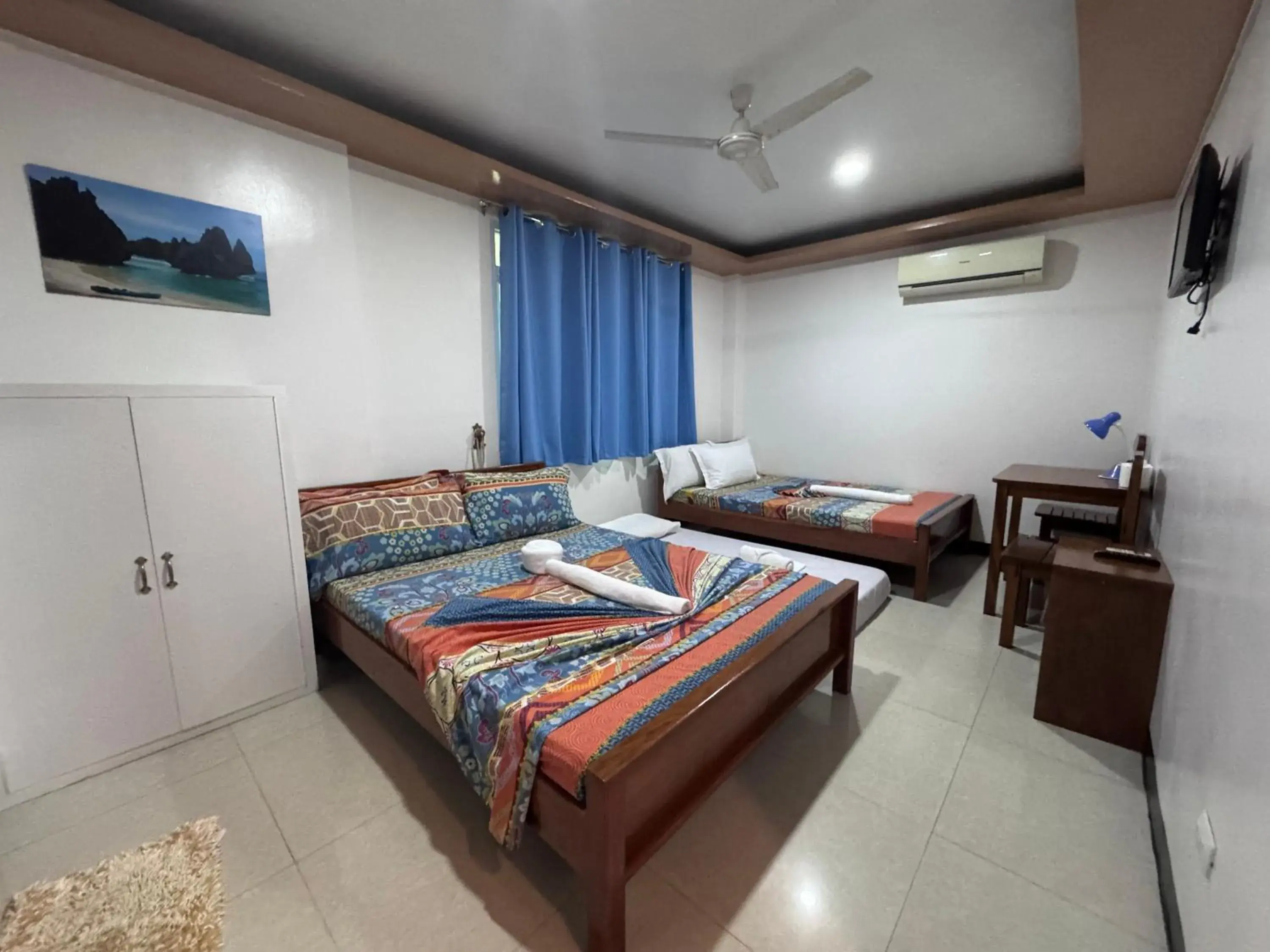 Family Room (3 Adults) in Buena's Haven Travelodge Family Room (3 Adults) in Buena's Haven Travelodge