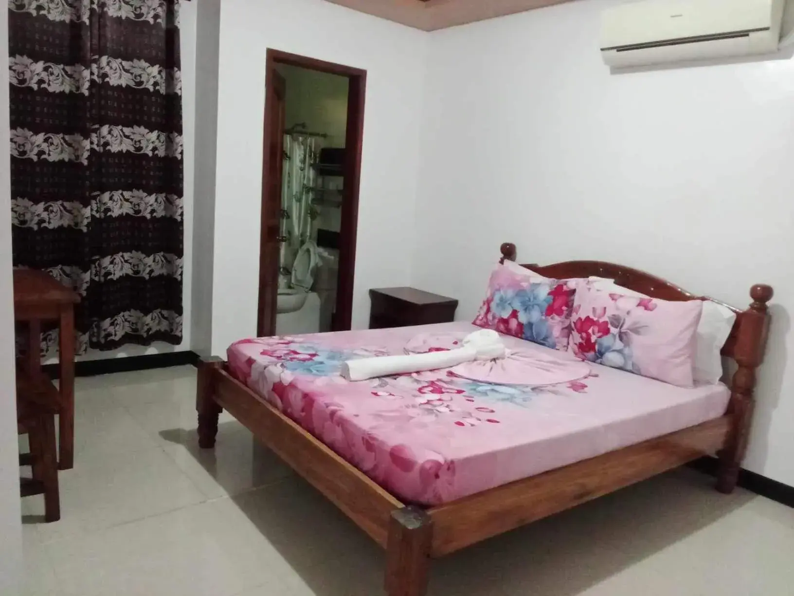 Standard Double Room in Buena's Haven Travelodge Standard Double Room in Buena's Haven Travelodge