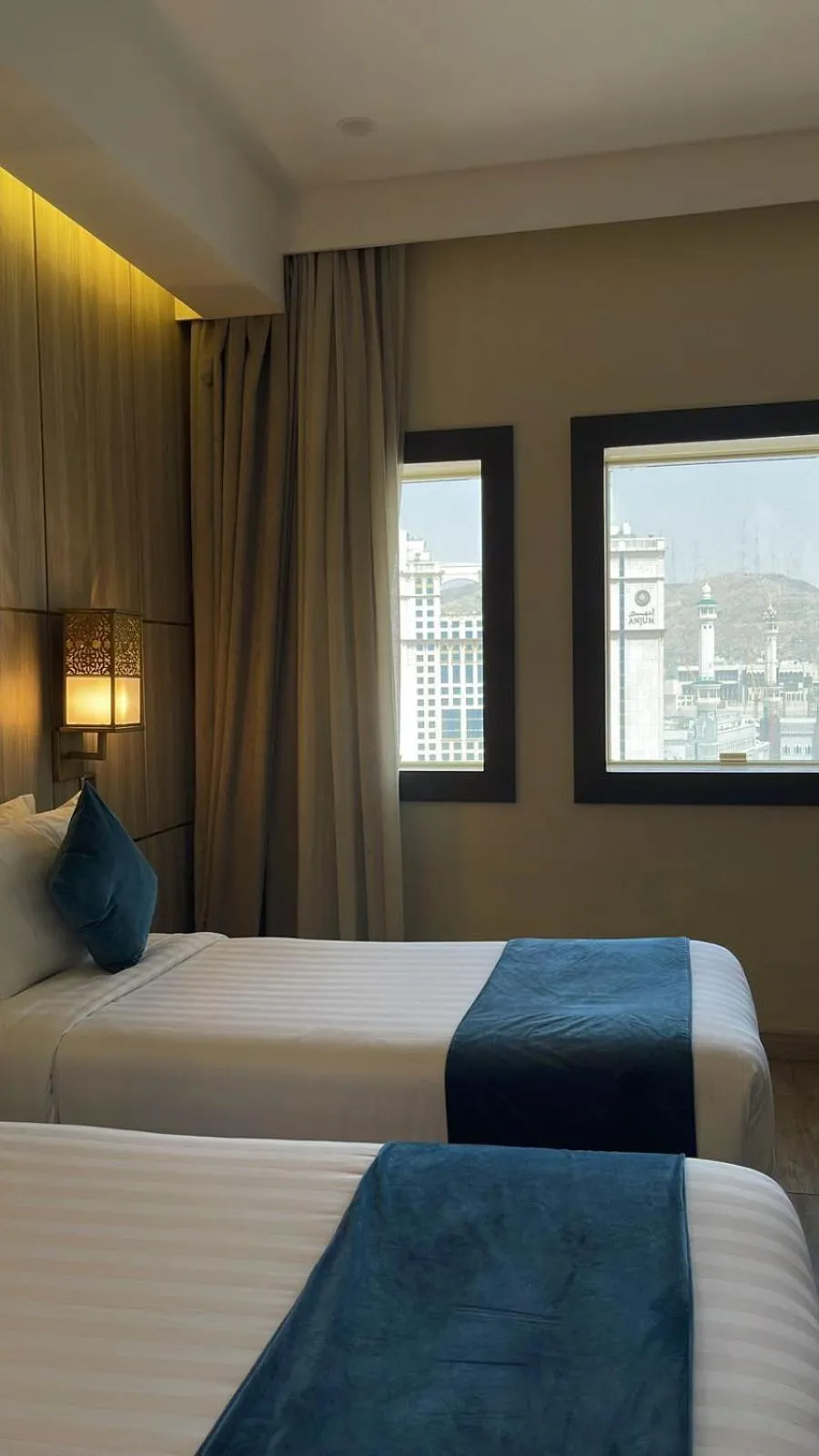 Bed in Al Ebaa Hotel