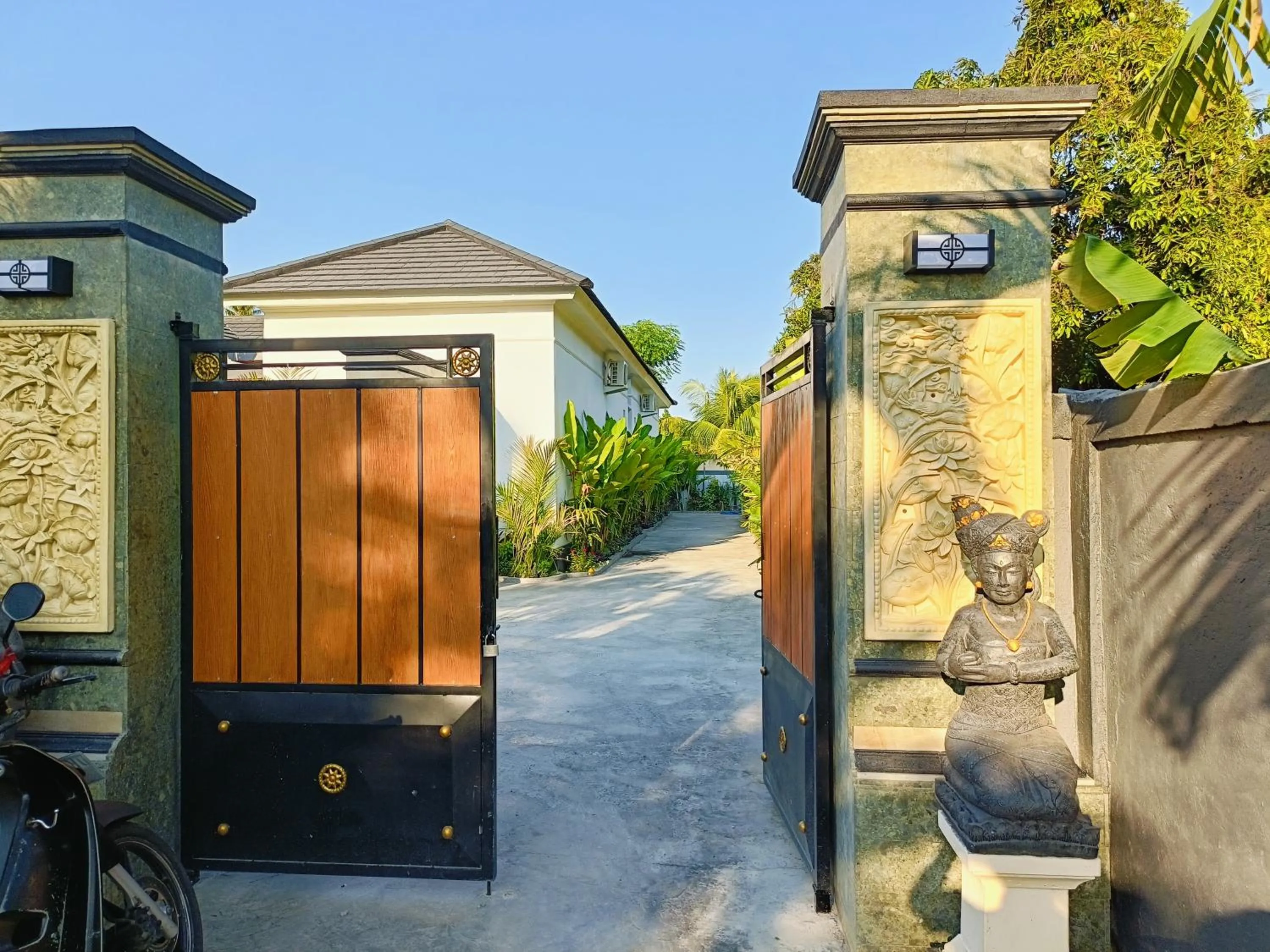 Property building in Villa TWIN FLOWER