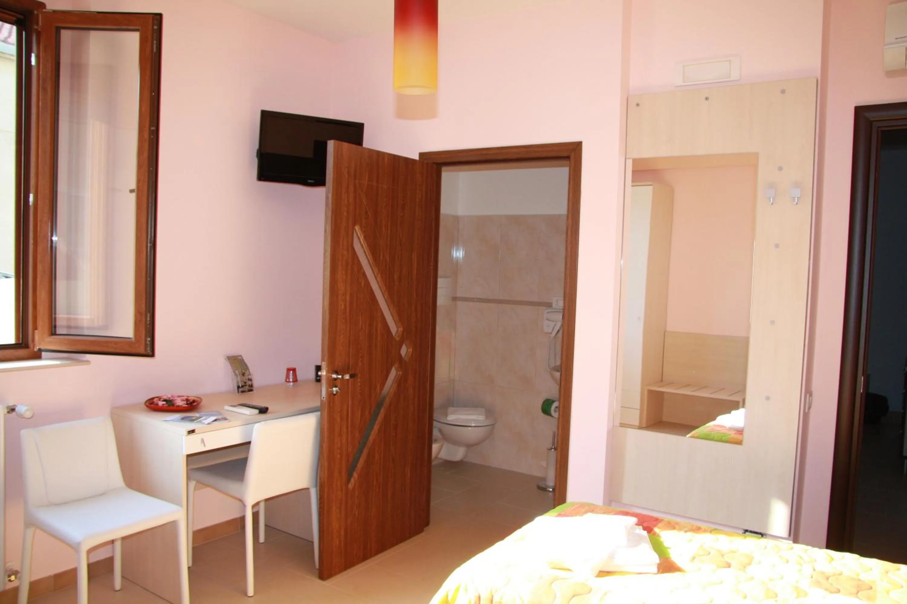 Photo of the whole room in B&B Angolo Felice