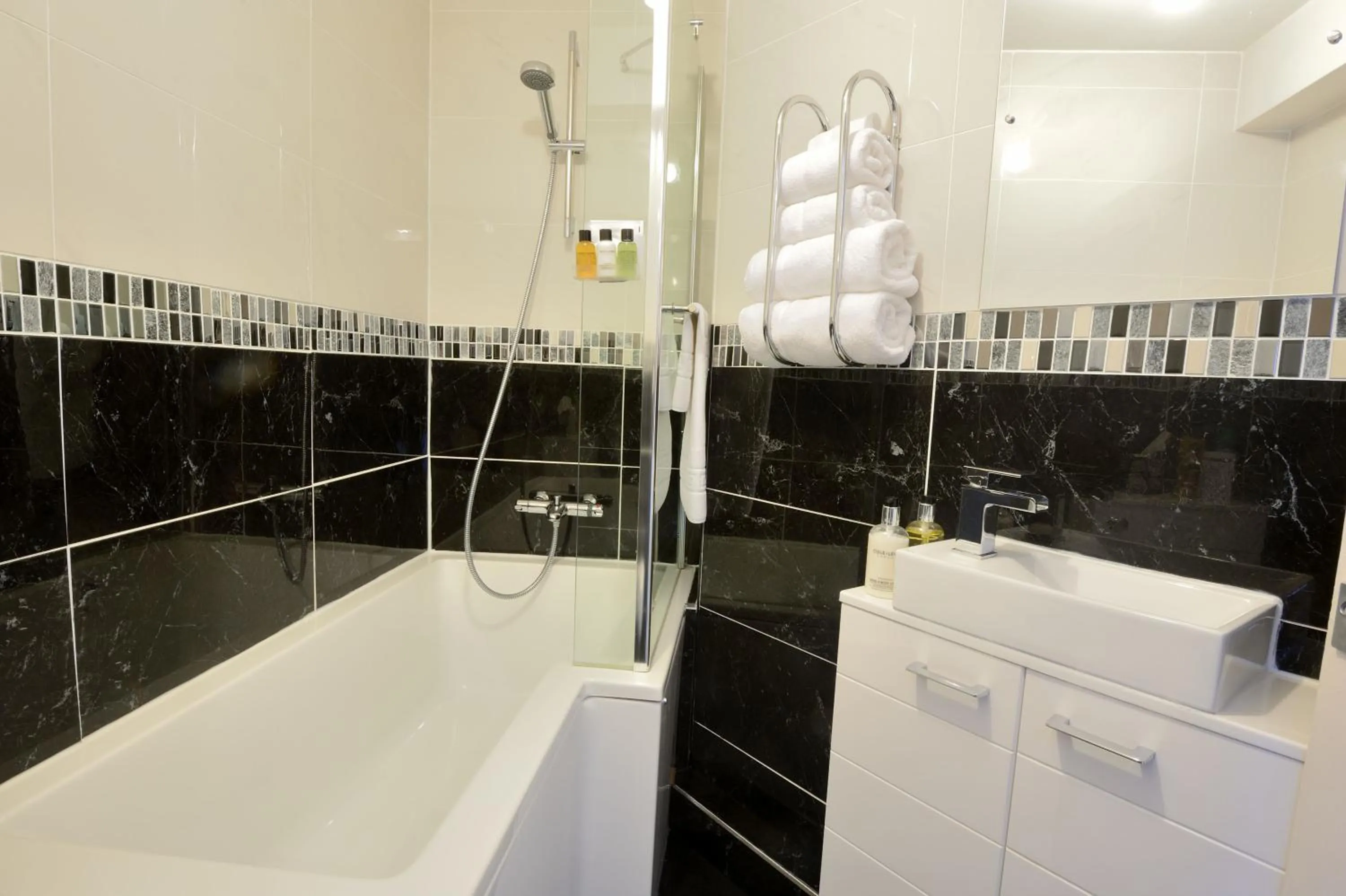 Shower in Grove House