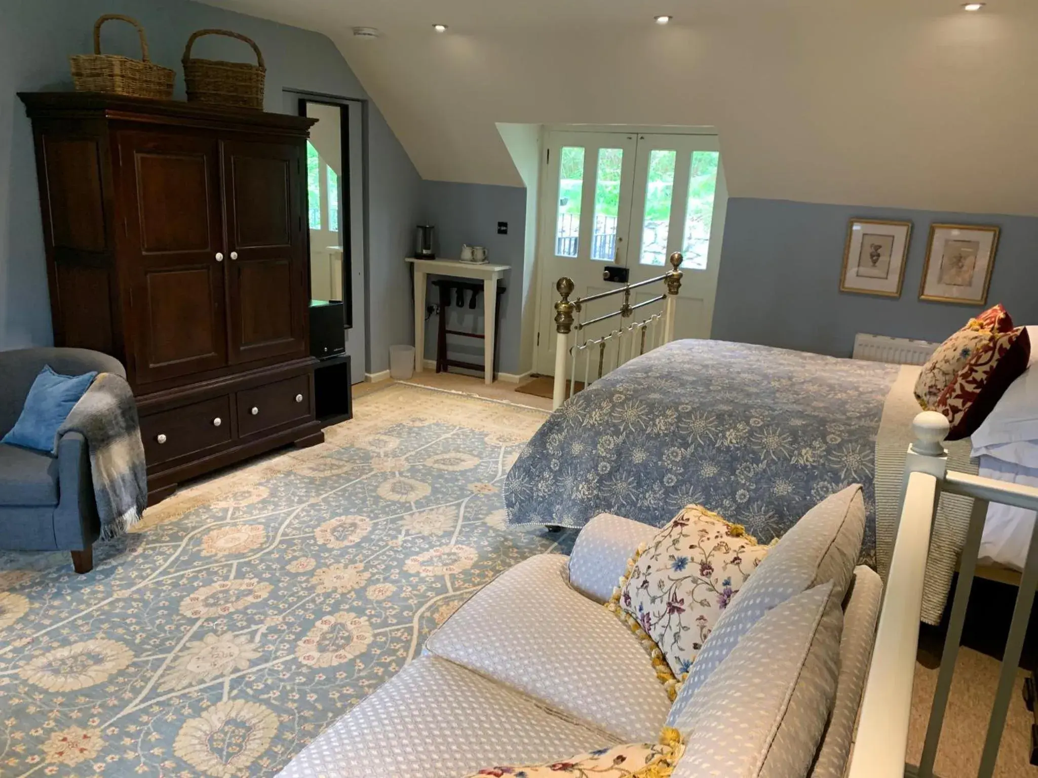 Deluxe Double Room with Shower - single occupancy in Maplestone Deluxe Double Room with Shower - single occupancy in Maplestone