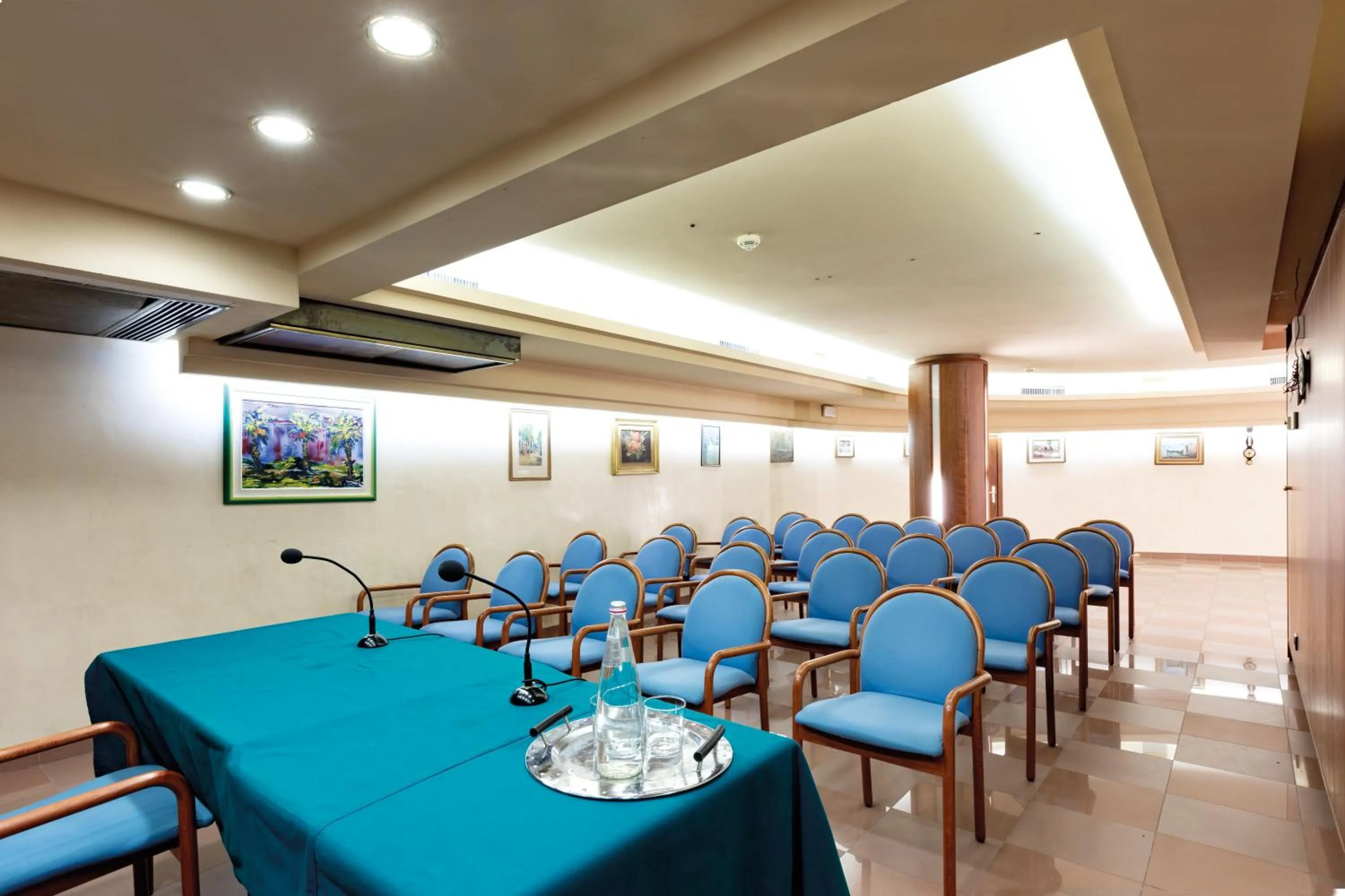 Meeting/conference room in Hotel Falcone